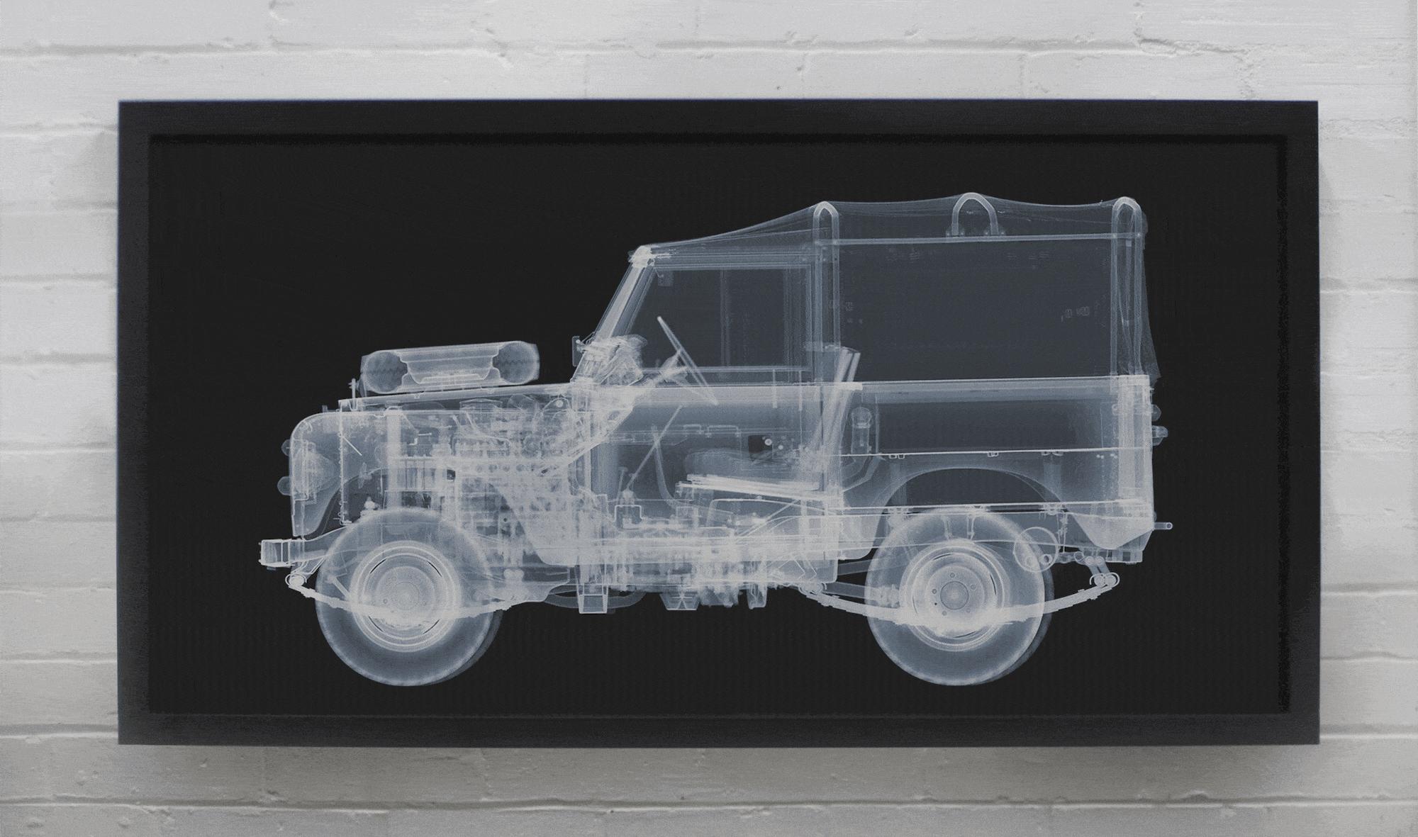 Land Rover Surfer All Aboard Lenticular - Contemporary Photograph by Nick Veasey