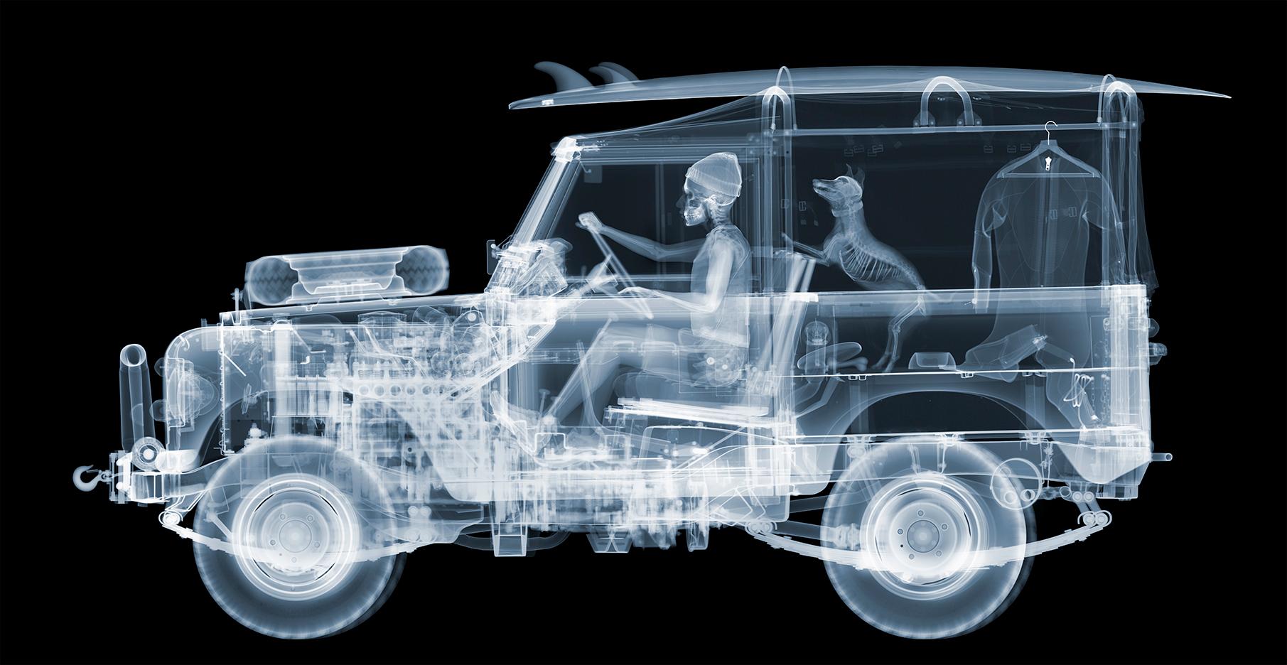 Nick Veasey Black and White Photograph - Land Rover Surf's Up