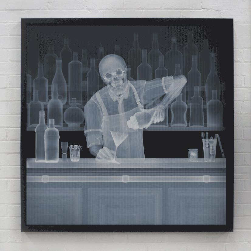 Geschüttelt, nicht gerührt Lentikular (Zeitgenössisch), Photograph, von Nick Veasey