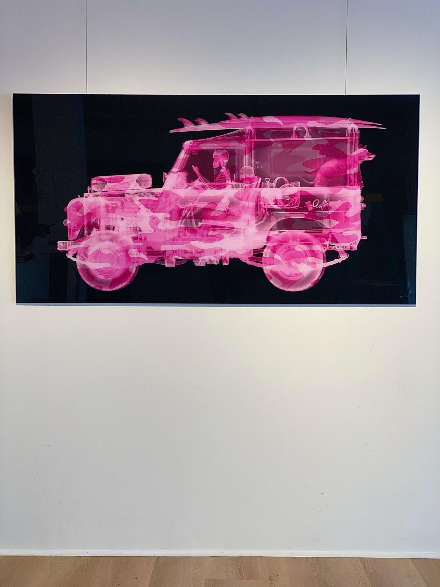 nick veasey land rover surfer print