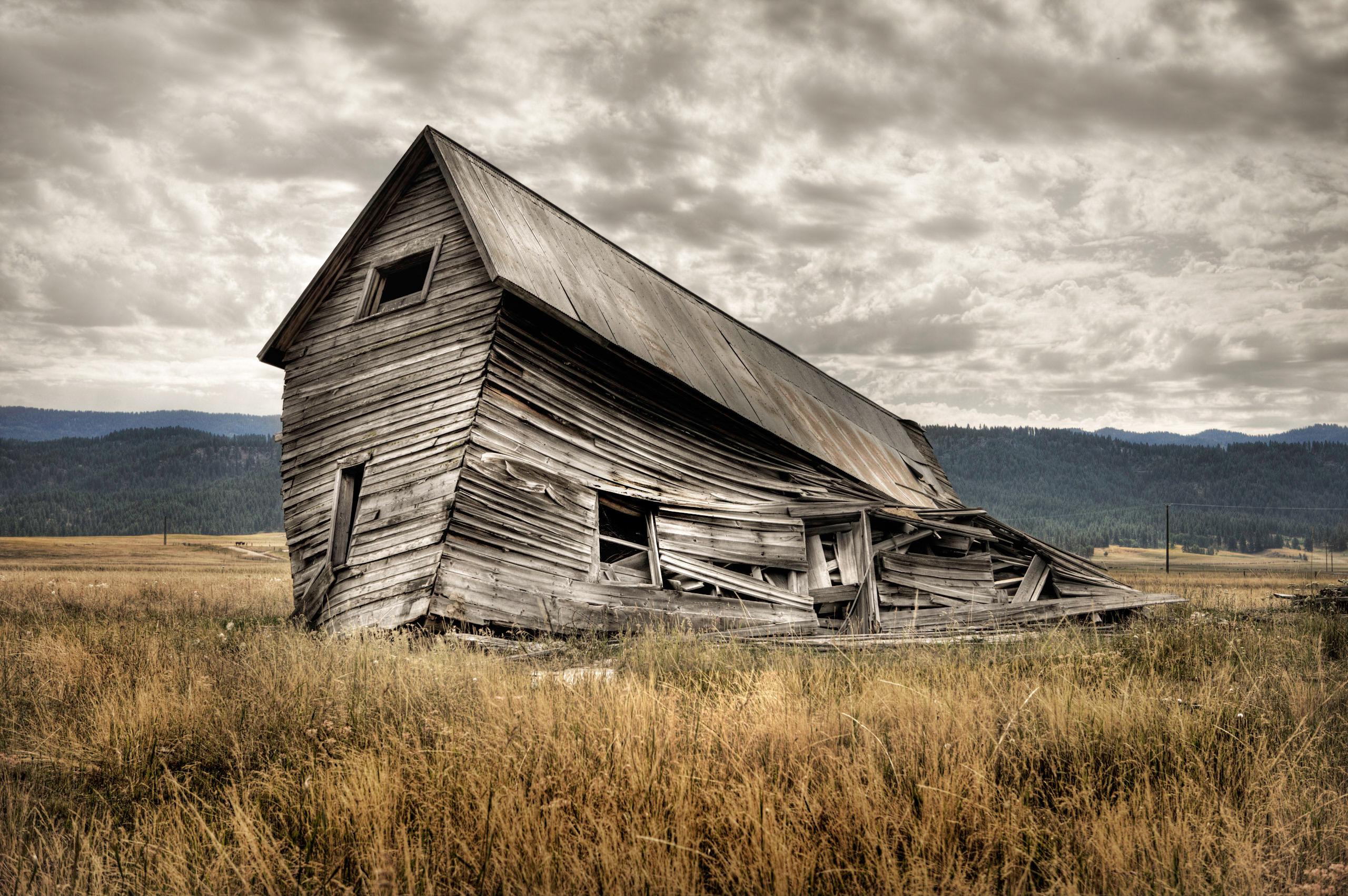 Nick Vedros Landscape Photograph - Collapsing Barn Oregon