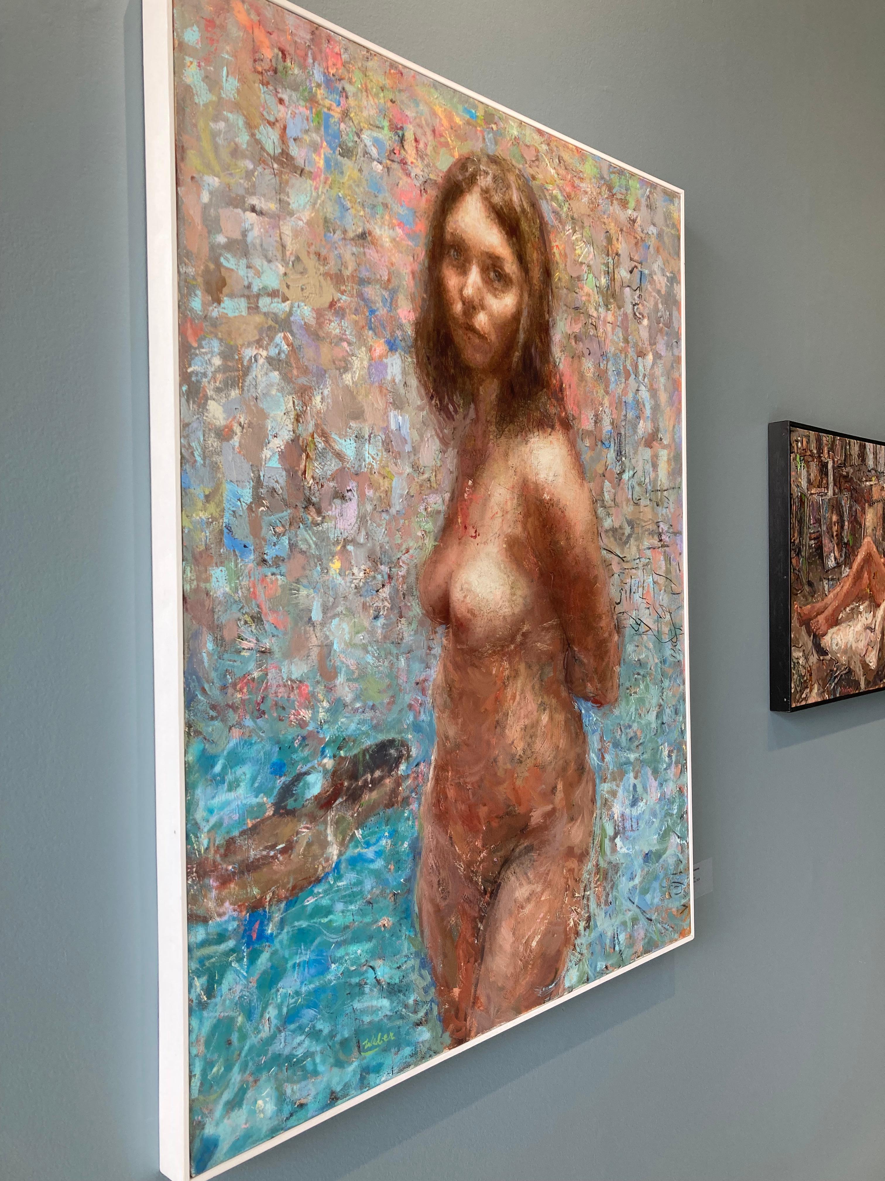 „Visions of Johanna“ farbenfrohes Sommerporträt einer nackten Frau, die schwimmt/posiert, in Wasser  im Angebot 8