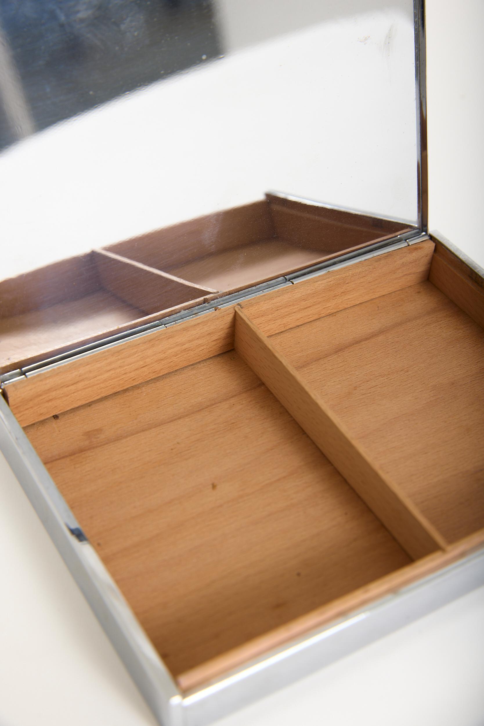 Mid-Century Modern Nickel and Black Box For Sale