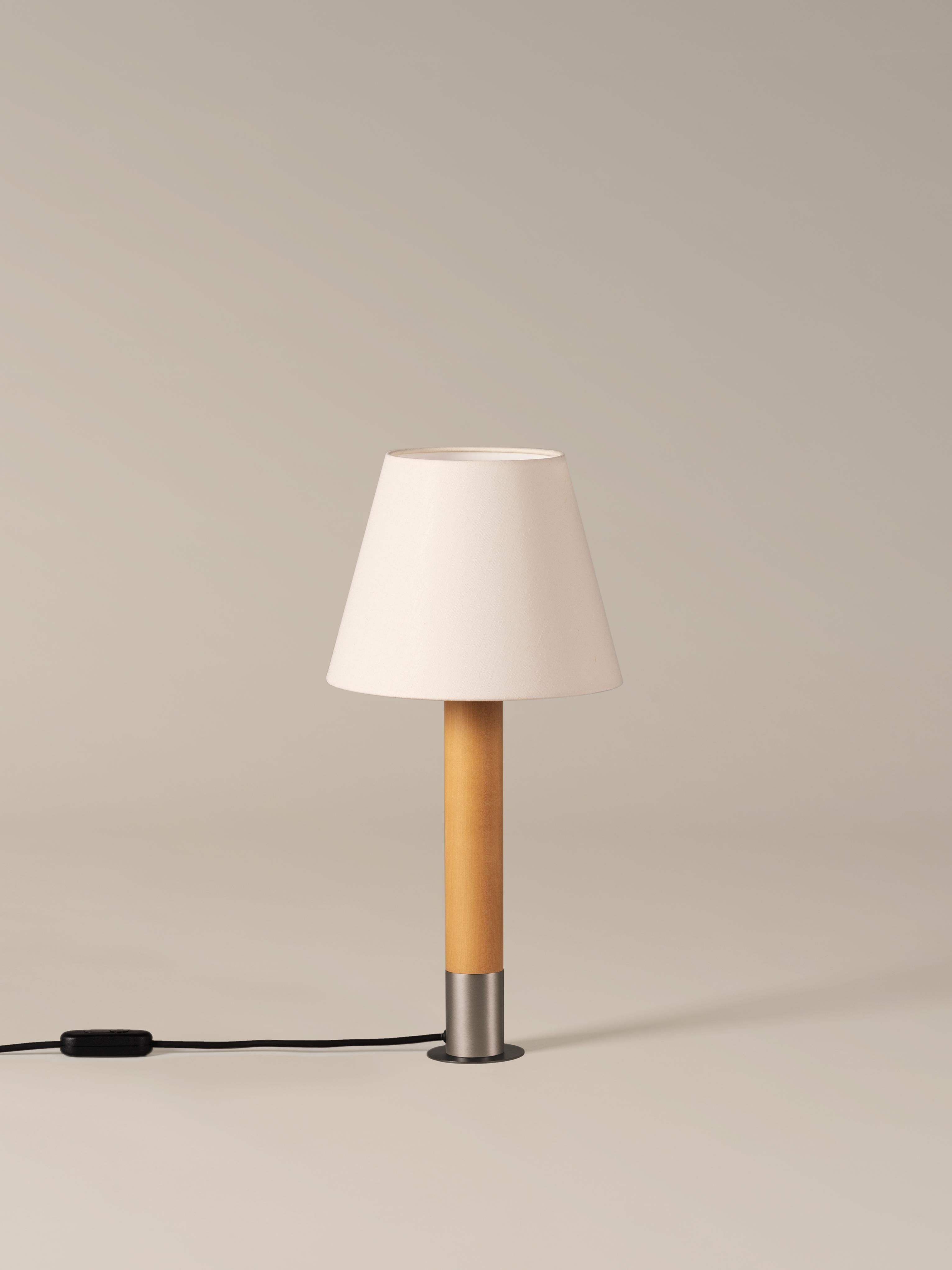 Modern Nickel and White Básica M1 Table Lamp by Santiago Roqueta, Santa & Cole For Sale