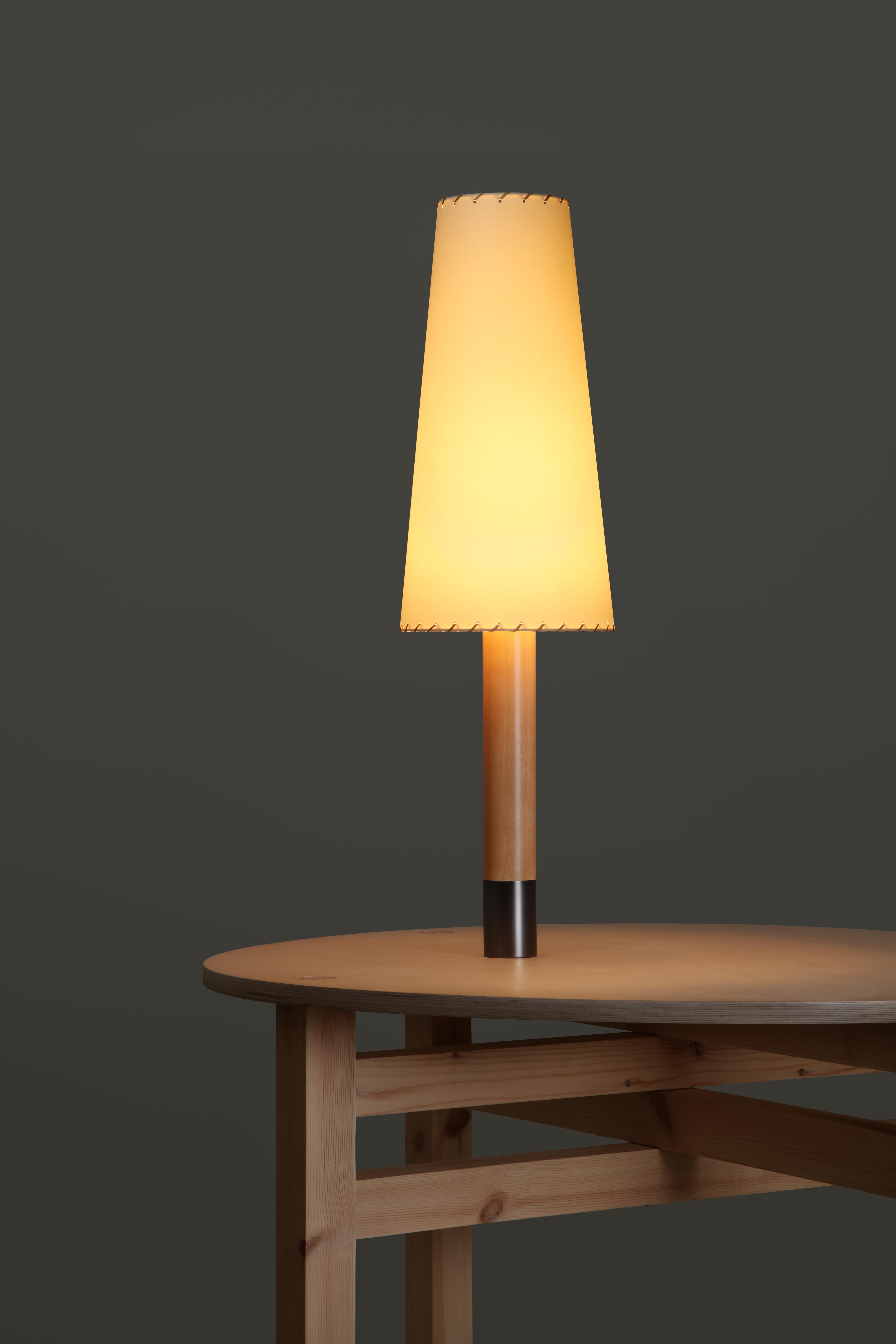 Contemporary Nickel Básica M2 Table Lamp by Santiago Roqueta, Santa & Cole For Sale