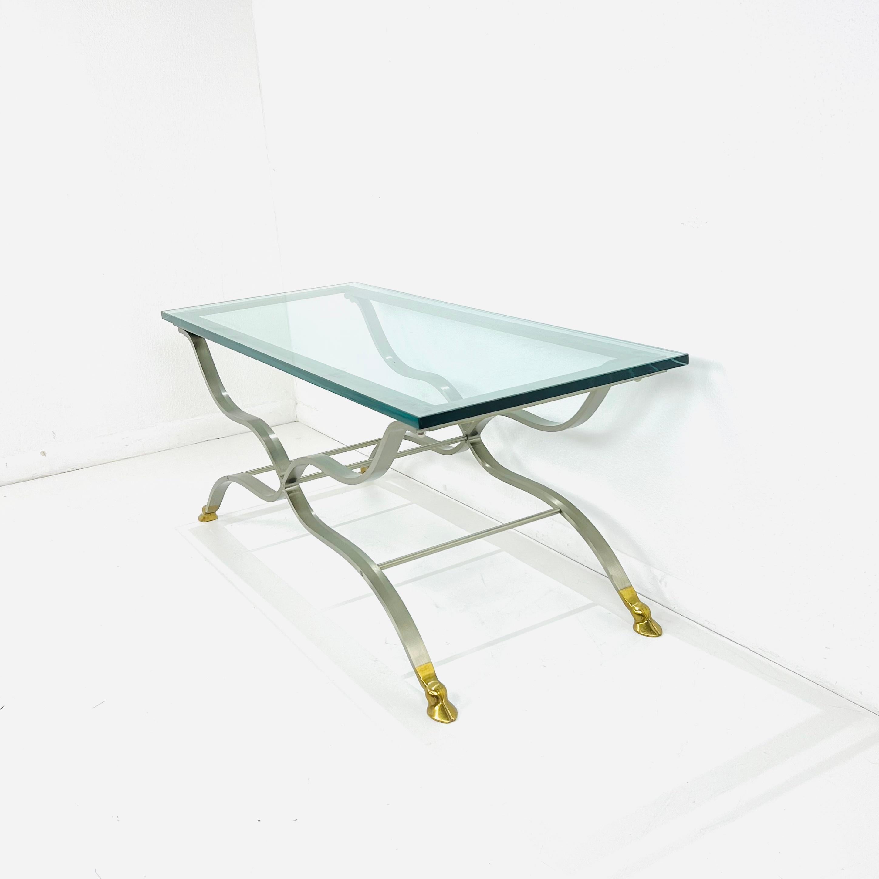 Table basse à base 