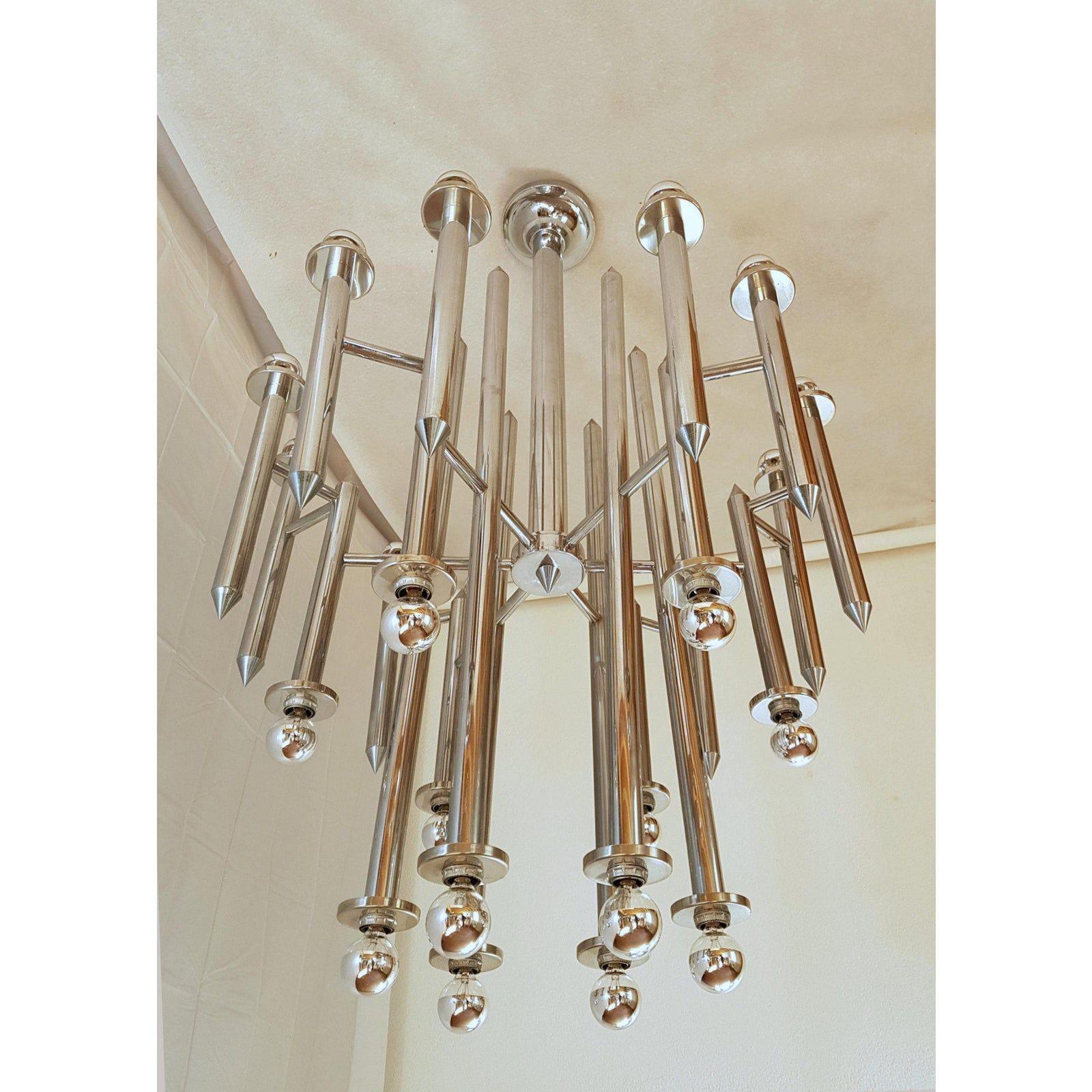 Nickel Chandelier by Sciolari, Italy In Excellent Condition For Sale In Dallas, TX