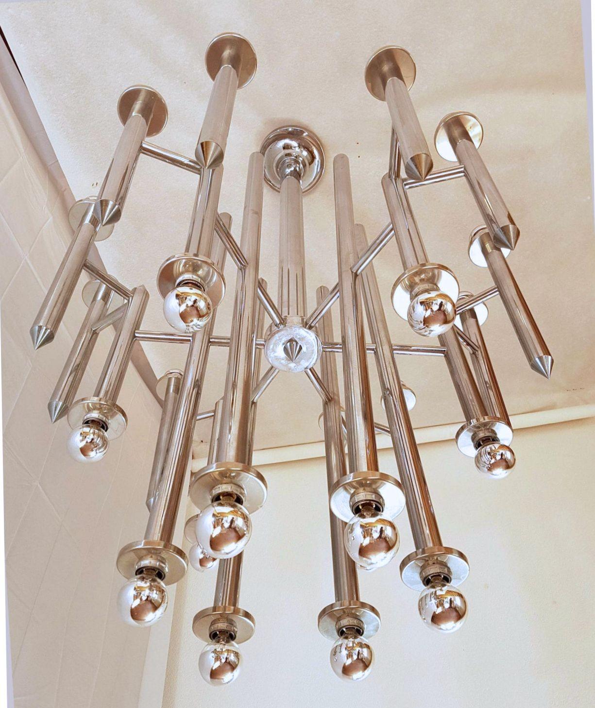 Late 20th Century Nickel Chandelier by Sciolari, Italy For Sale
