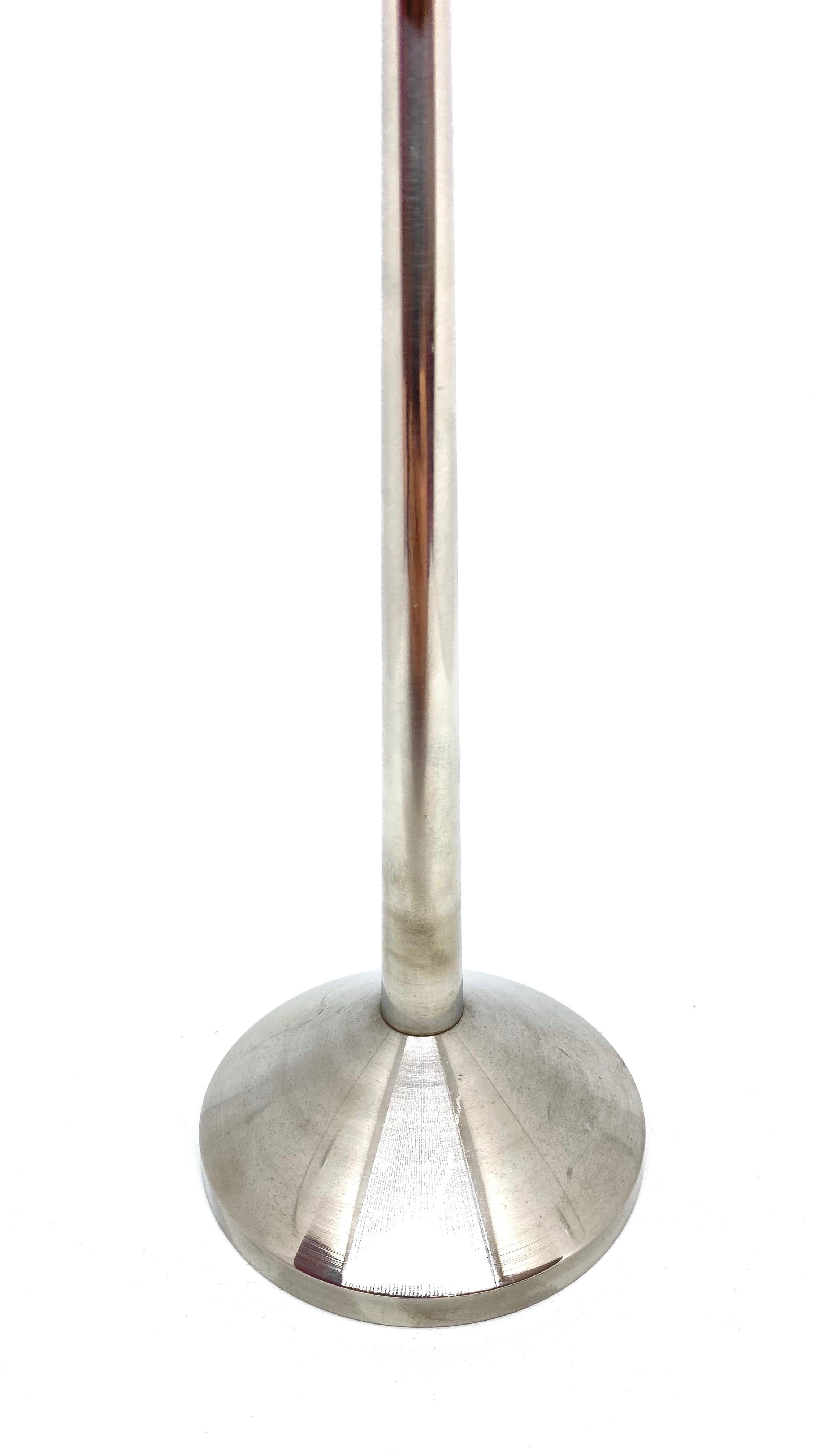 Nickel Hamburger Fernsehturm „Tele Michel“ Modell eines Fernsehturms aus Nickel, 1970er Jahre (Handgefertigt)