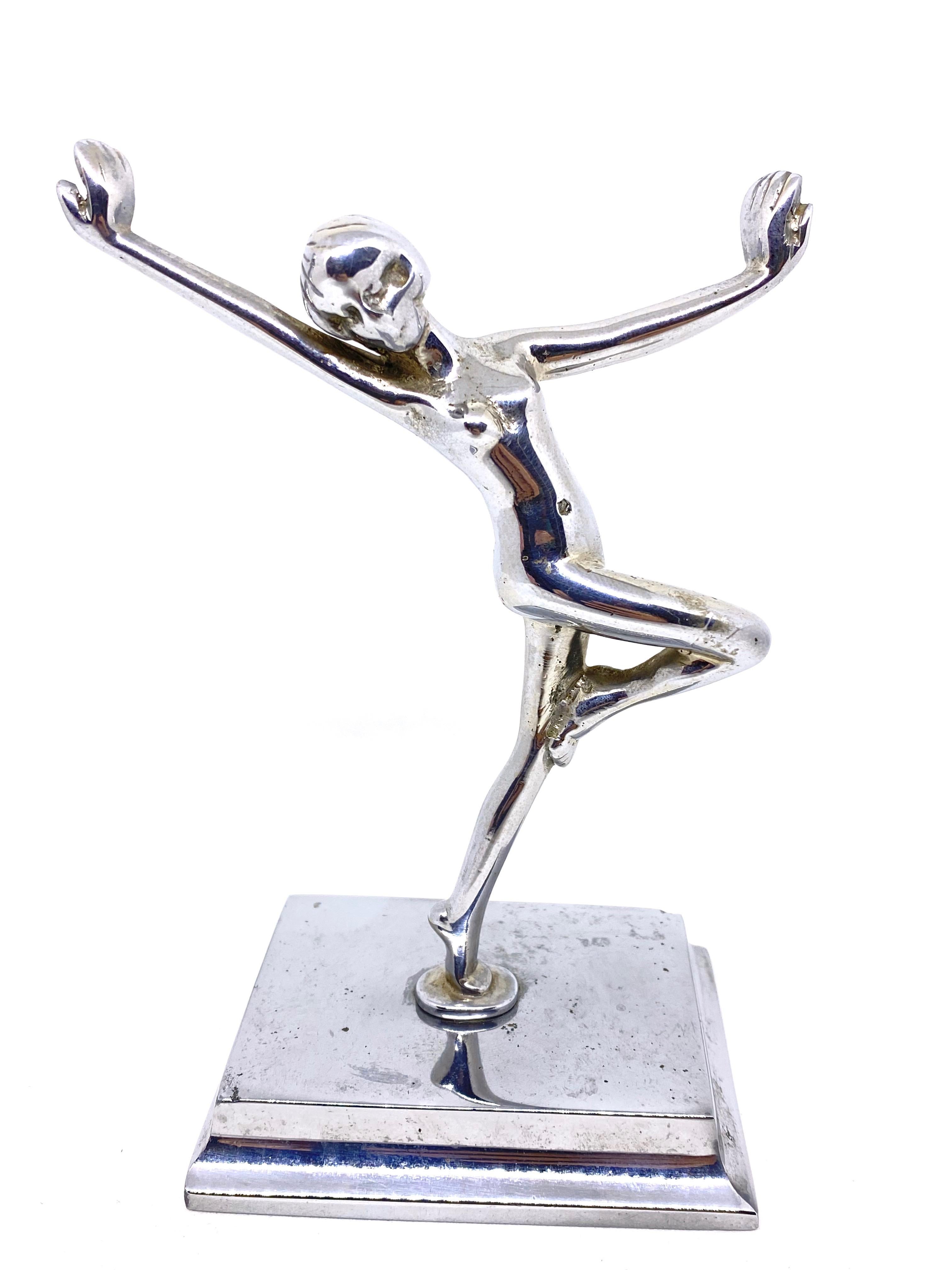 Super cool Art Deco design sculptural nude dancing girl statue. The best addition to your desk or every room. Found at an estate sale in Vienna Austria.