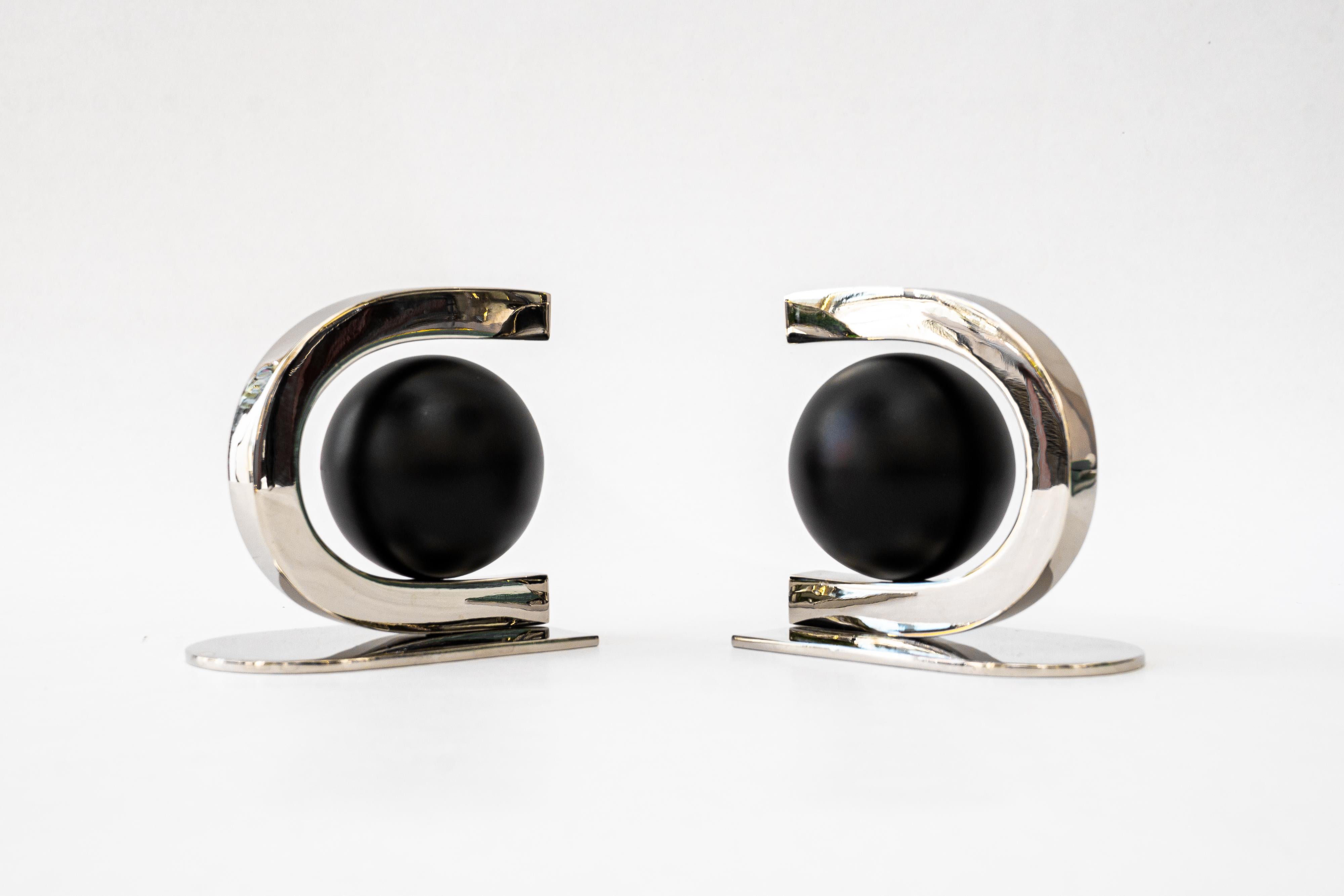 Nickel- plated art deco bookends vienna around 1920s In Good Condition For Sale In Wien, AT