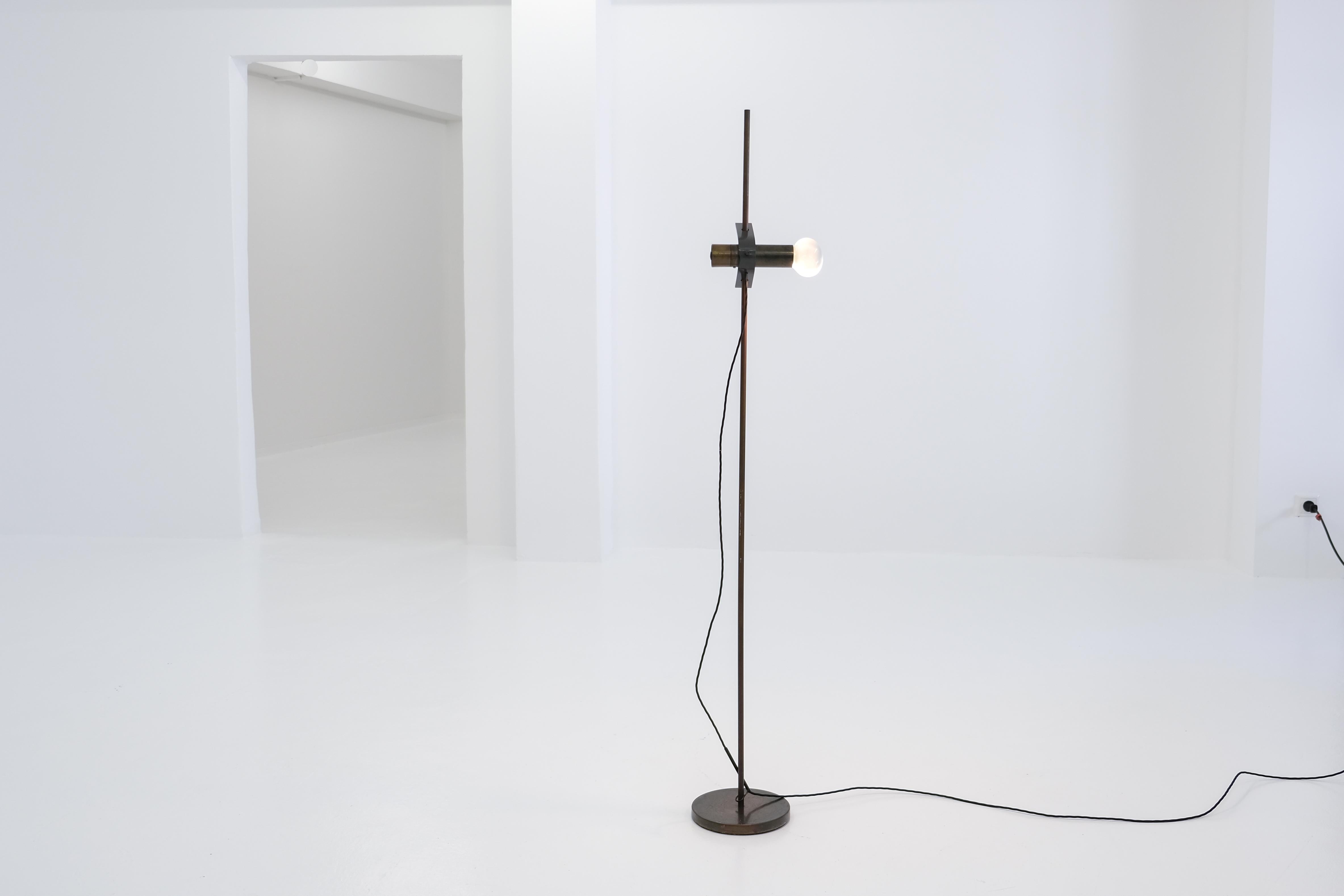 Nickel-plated Brass 399 Floor Lamp by Angelo Ostuni and Renato Forti for Oluce In Good Condition In Munster, NRW