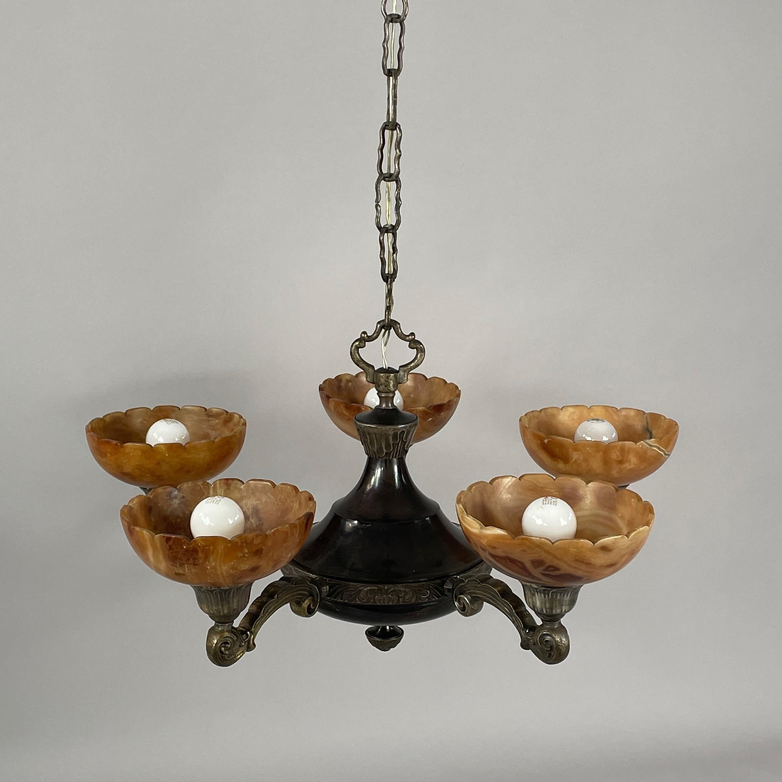 Lustre à 5 lumières en laiton nickelé et albâtre, Suède, années 1920 à 1930 en vente 1