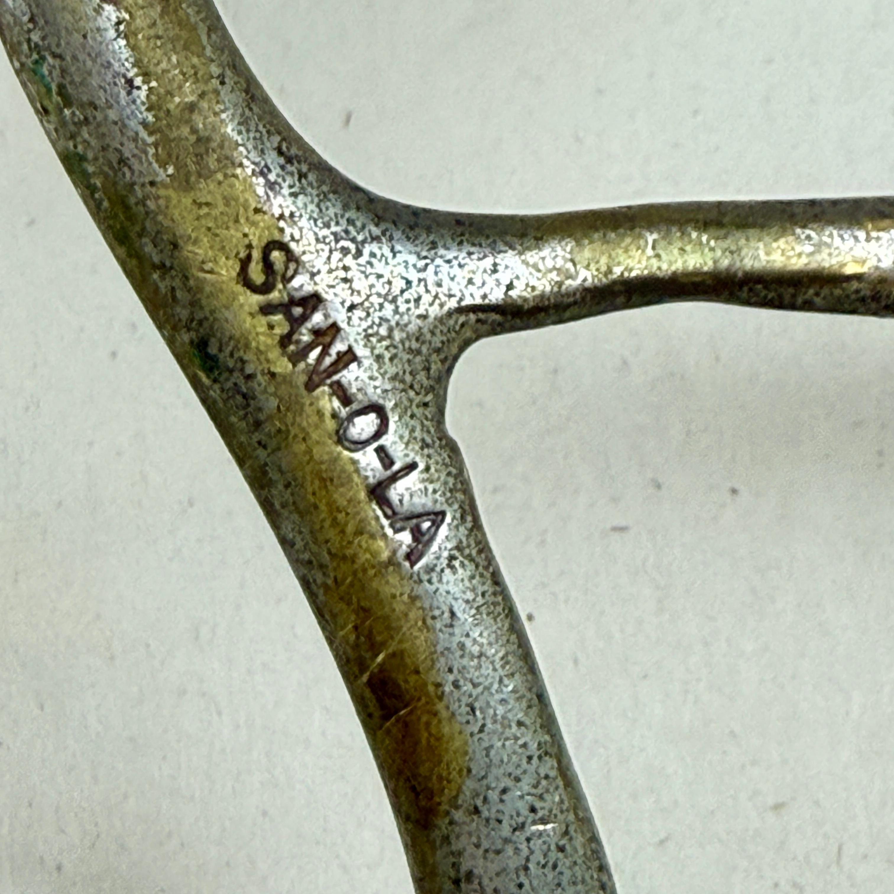 Portabicchieri e portasapone da parete in ottone nichelato, 1902 circa in vendita 4
