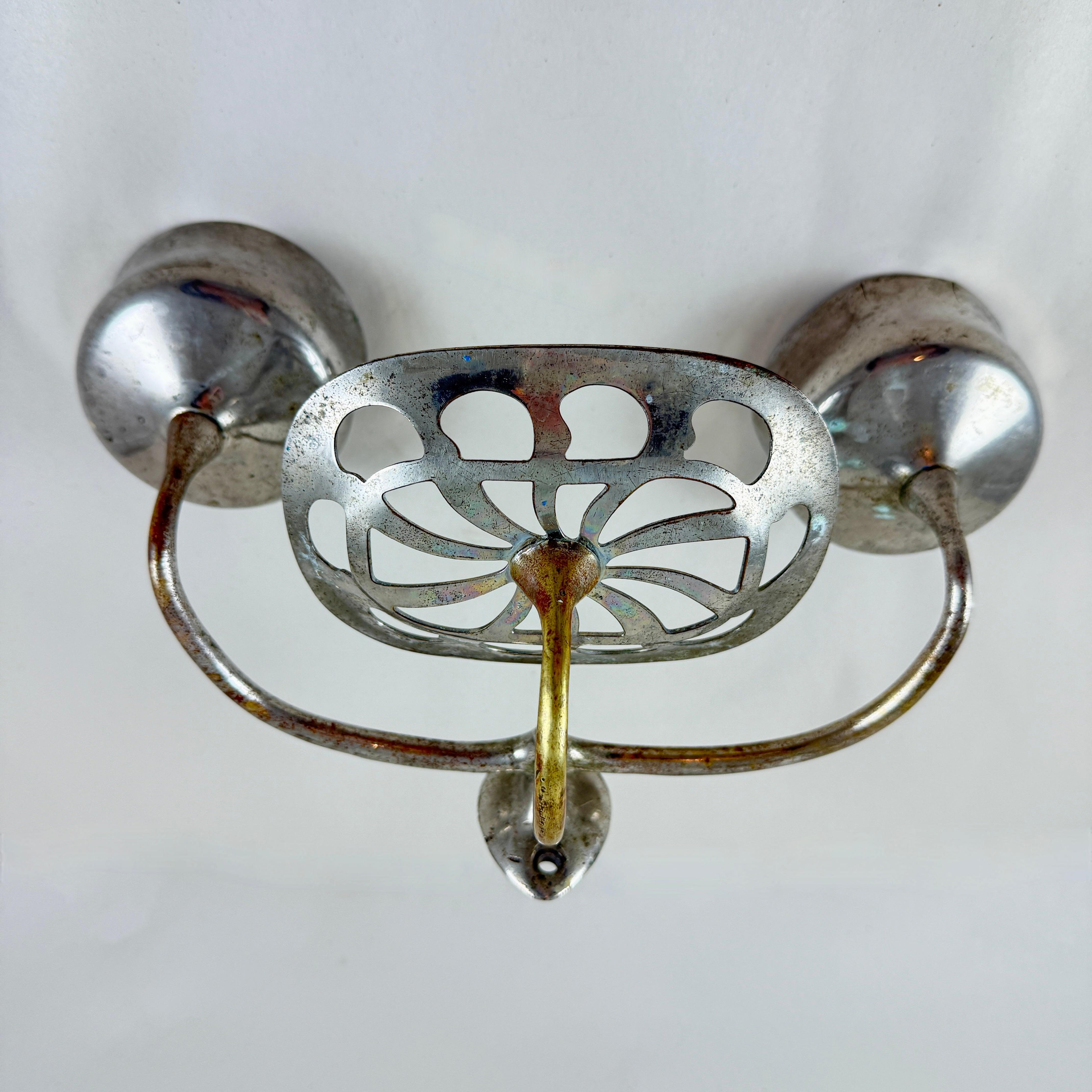 Nickel Plated Brass Wall Mounted Double Cup Holder and Soap Dish, circa 1902 in vendita 3