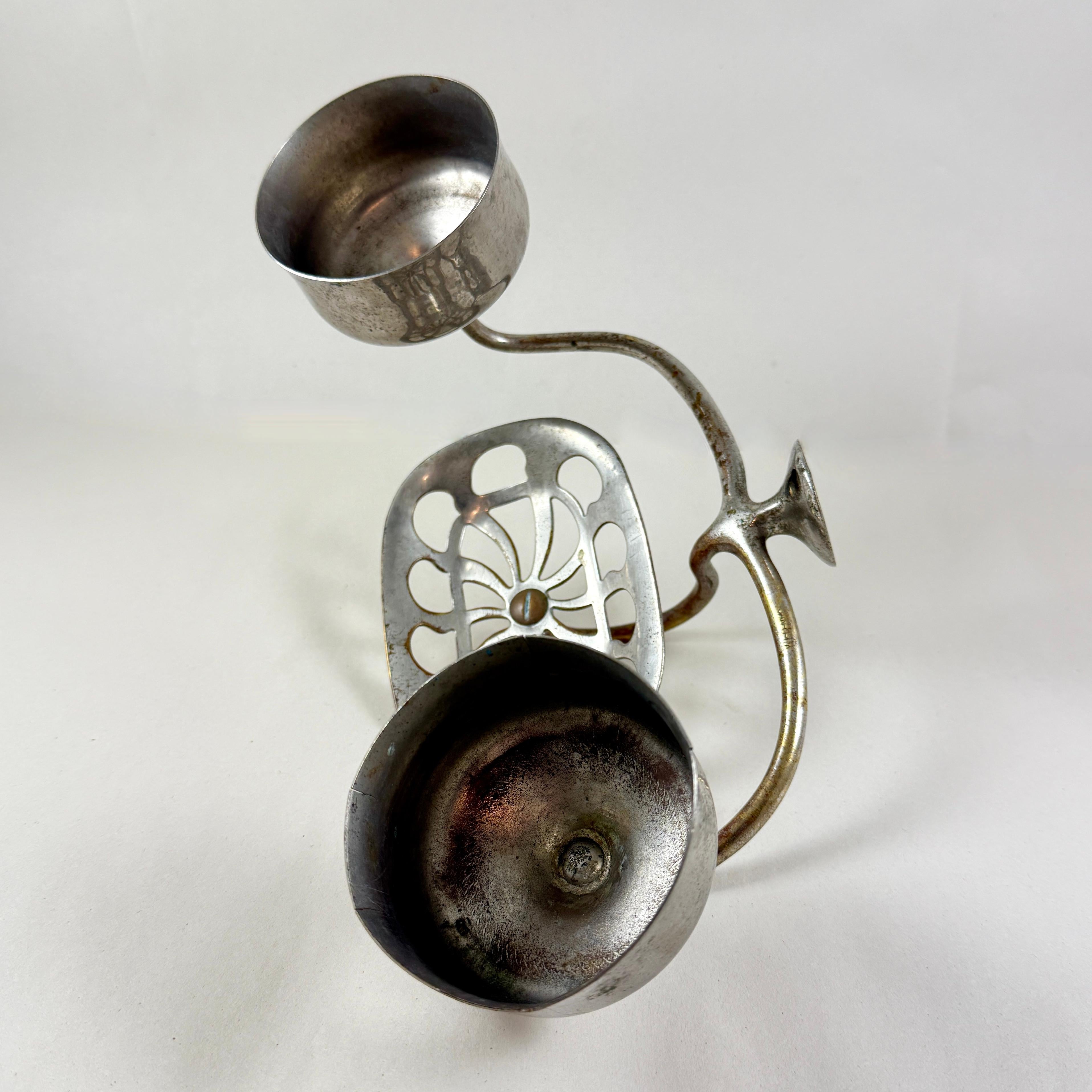 Americano Nickel Plated Brass Wall Mounted Double Cup Holder and Soap Dish, circa 1902 in vendita