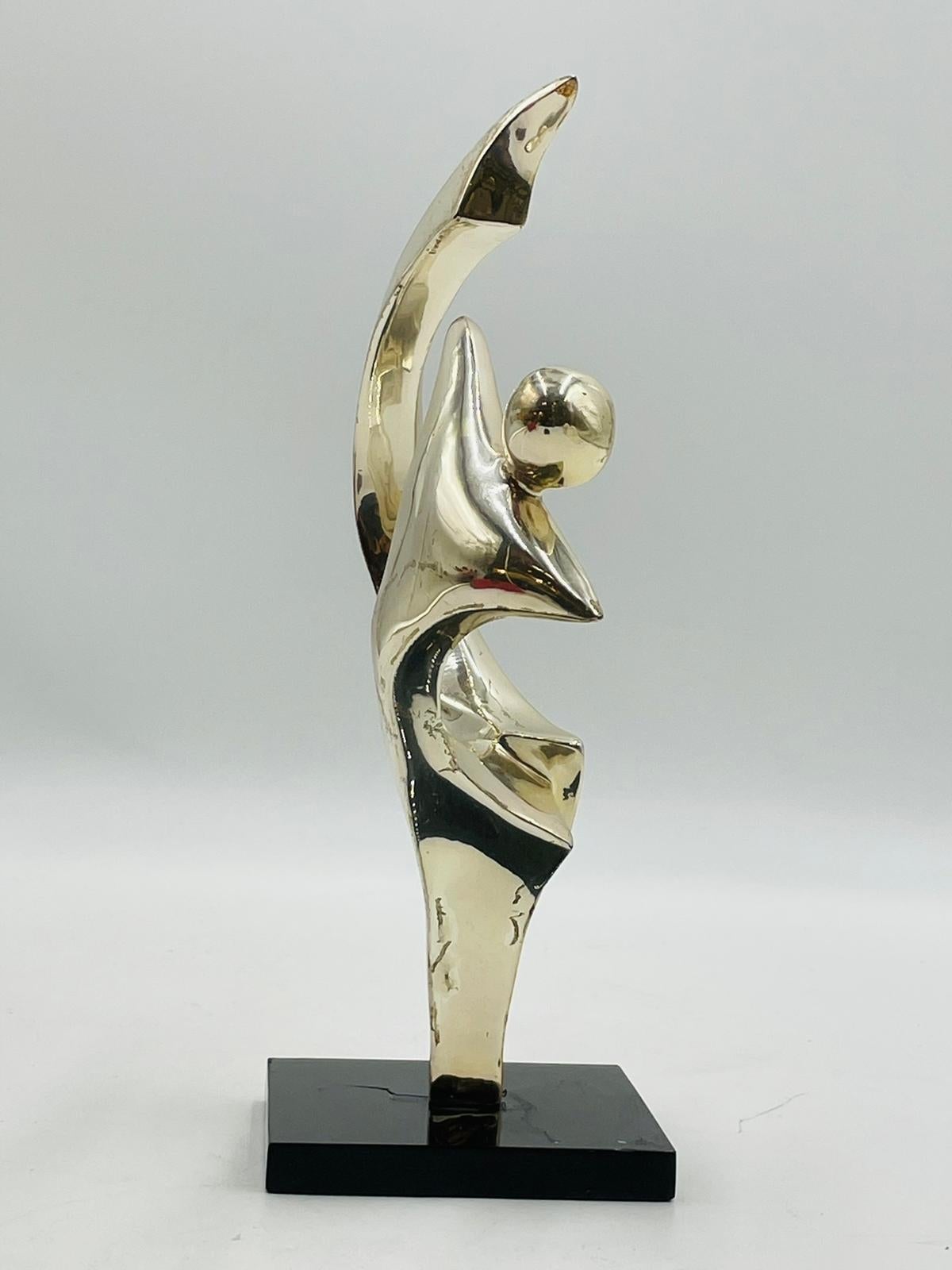 Plaqué Sculpture en bronze nickelé de Kieff Grediaga n° 4/10 signée en vente