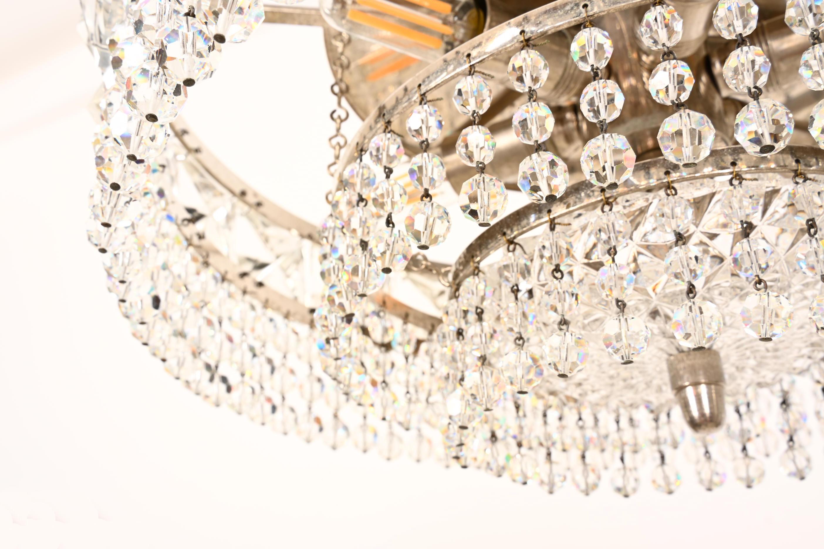Lampadario in cristallo tagliato nichelato in vendita 3