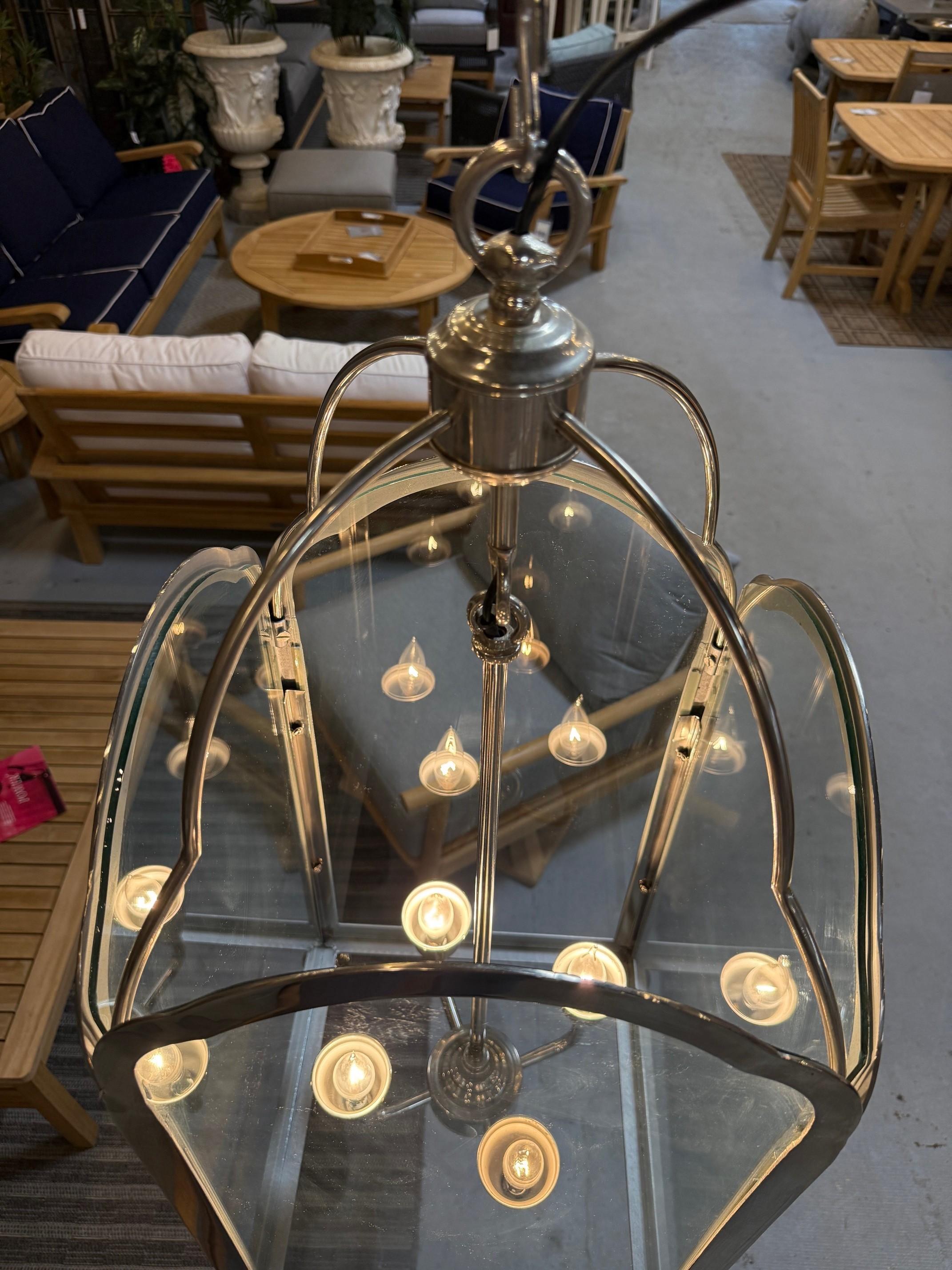 Vernickelt Laterne Stil Kronleuchter mit vier Center Lichter im Angebot 9