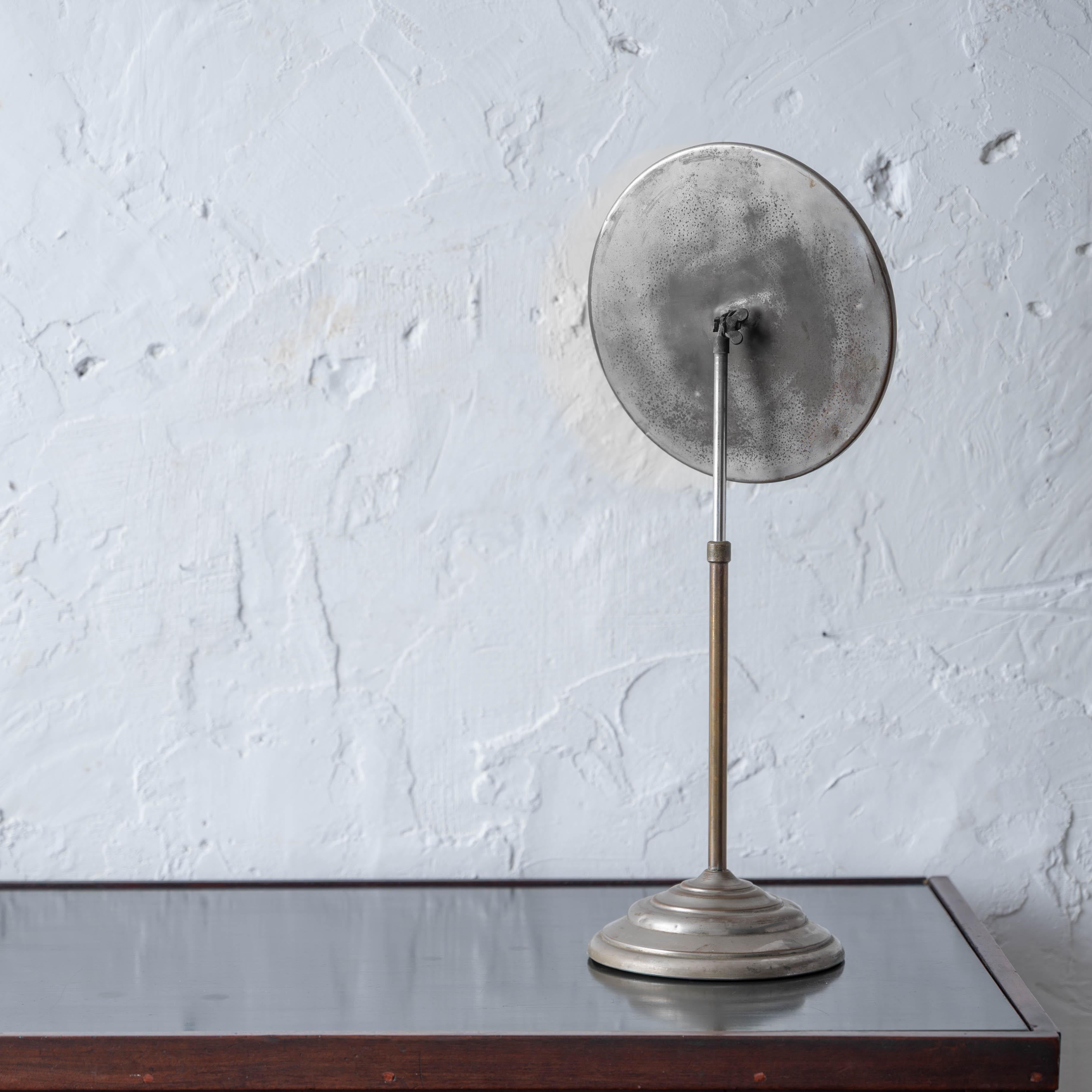 Cuivre Miroir de rasage nickelé, années 1920 en vente