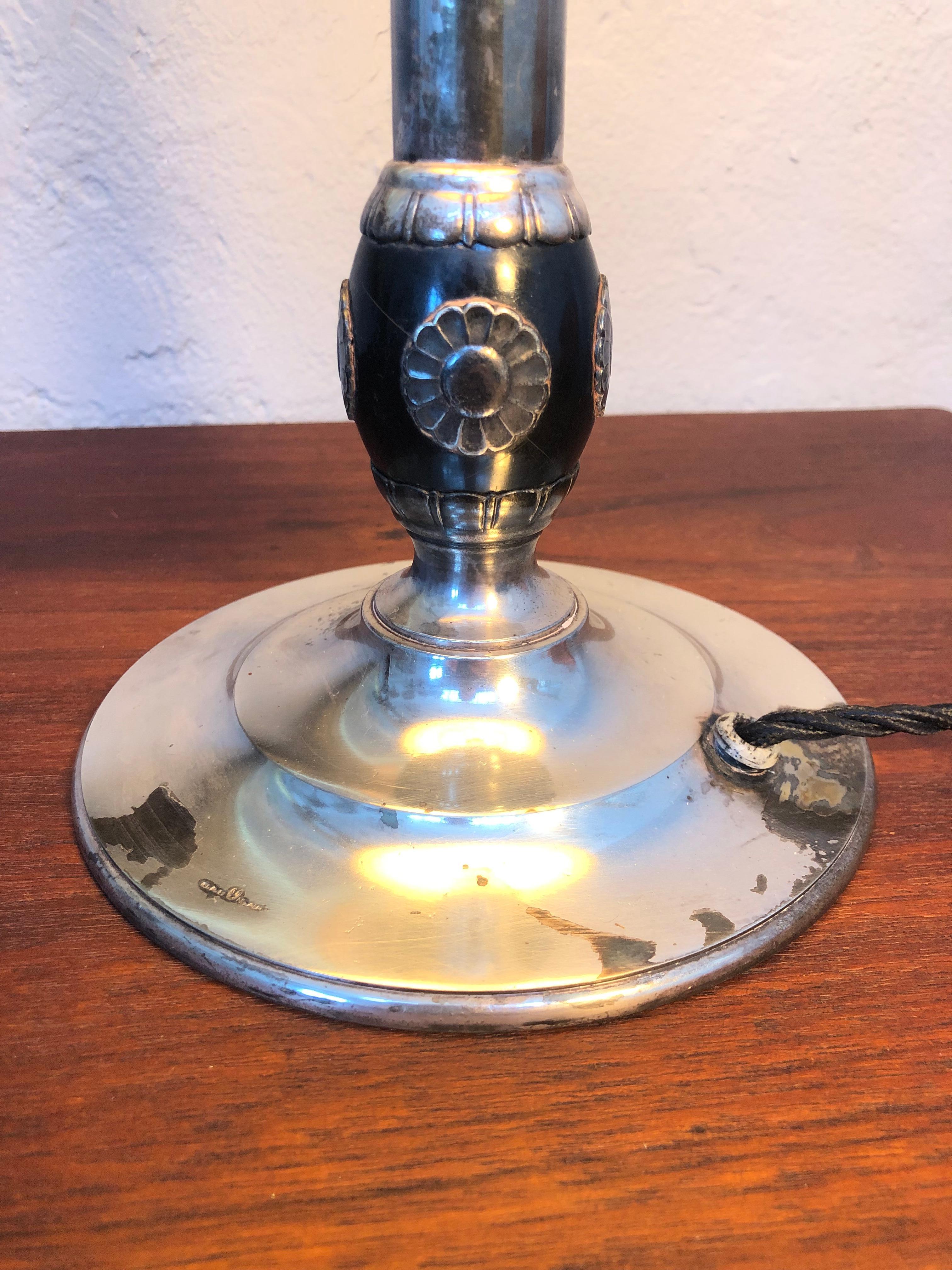 Swedish Nickel Plated Silver Art Deco Table Lamp from the 1930s For Sale