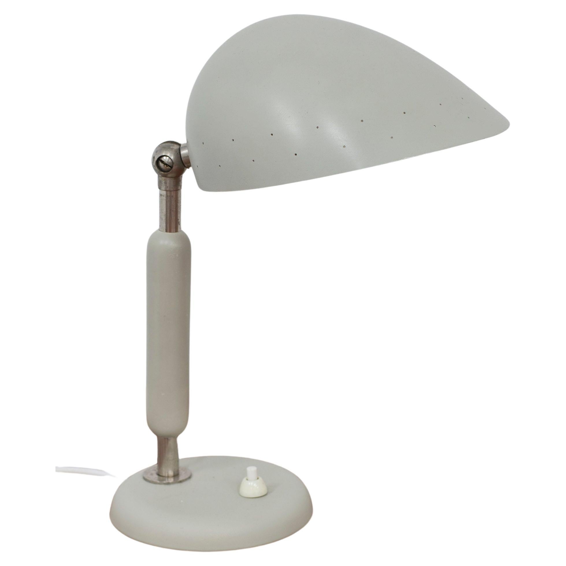 Lampe de table nickelée par Harald Notini pour Böhlmarks, Suède, années 1940-50 en vente