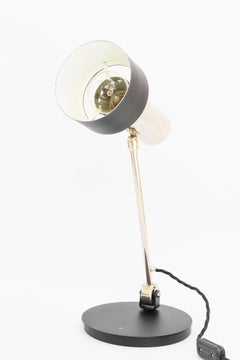 Lámpara de mesa niquelada viena hacia 1960