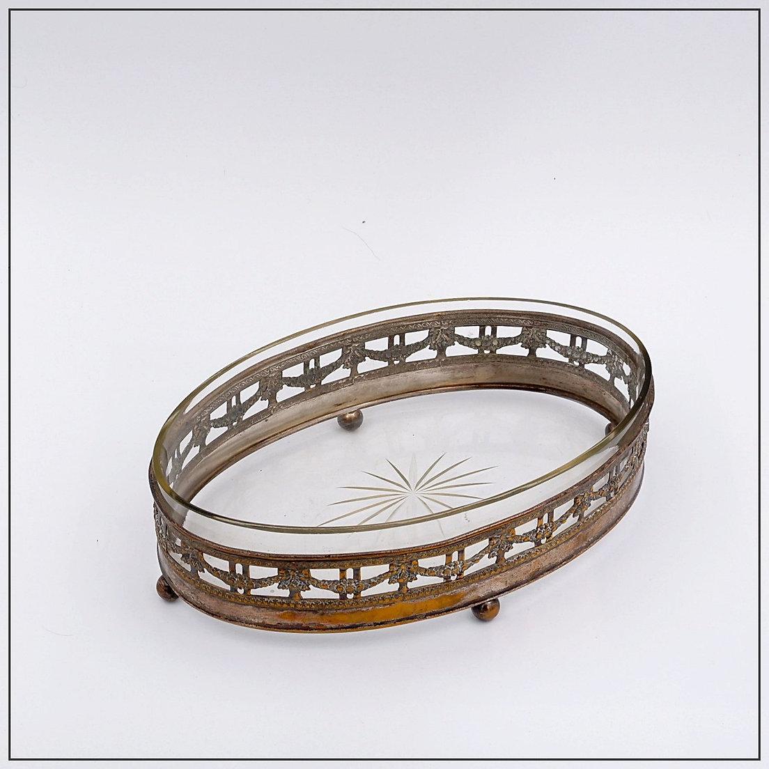 Nickel Silverplate French Louis XVI Oval Centerpiece - 19th For Sale 2