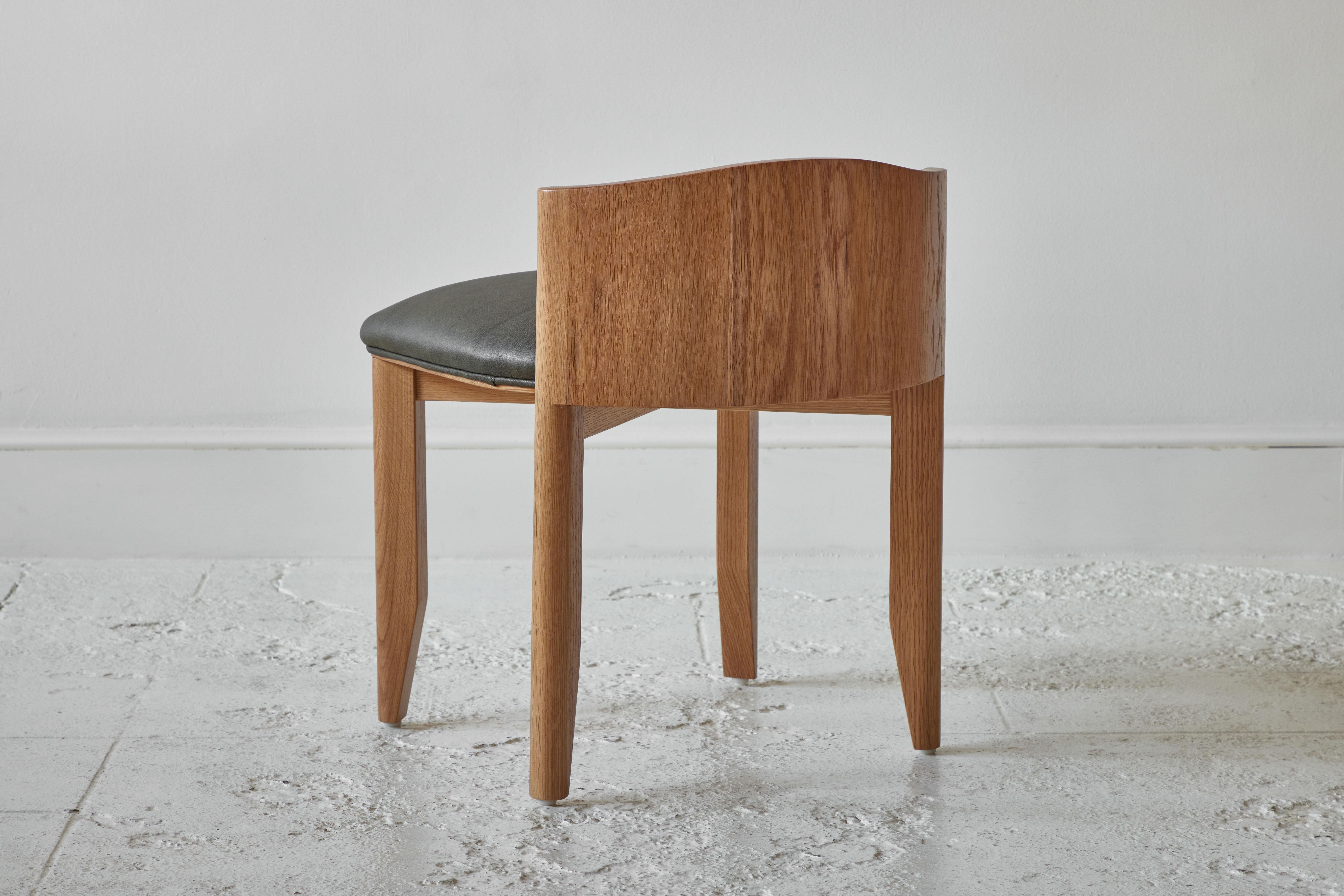 Nickey Kehoe Collection Vanity Stool In New Condition For Sale In Los Angeles, CA