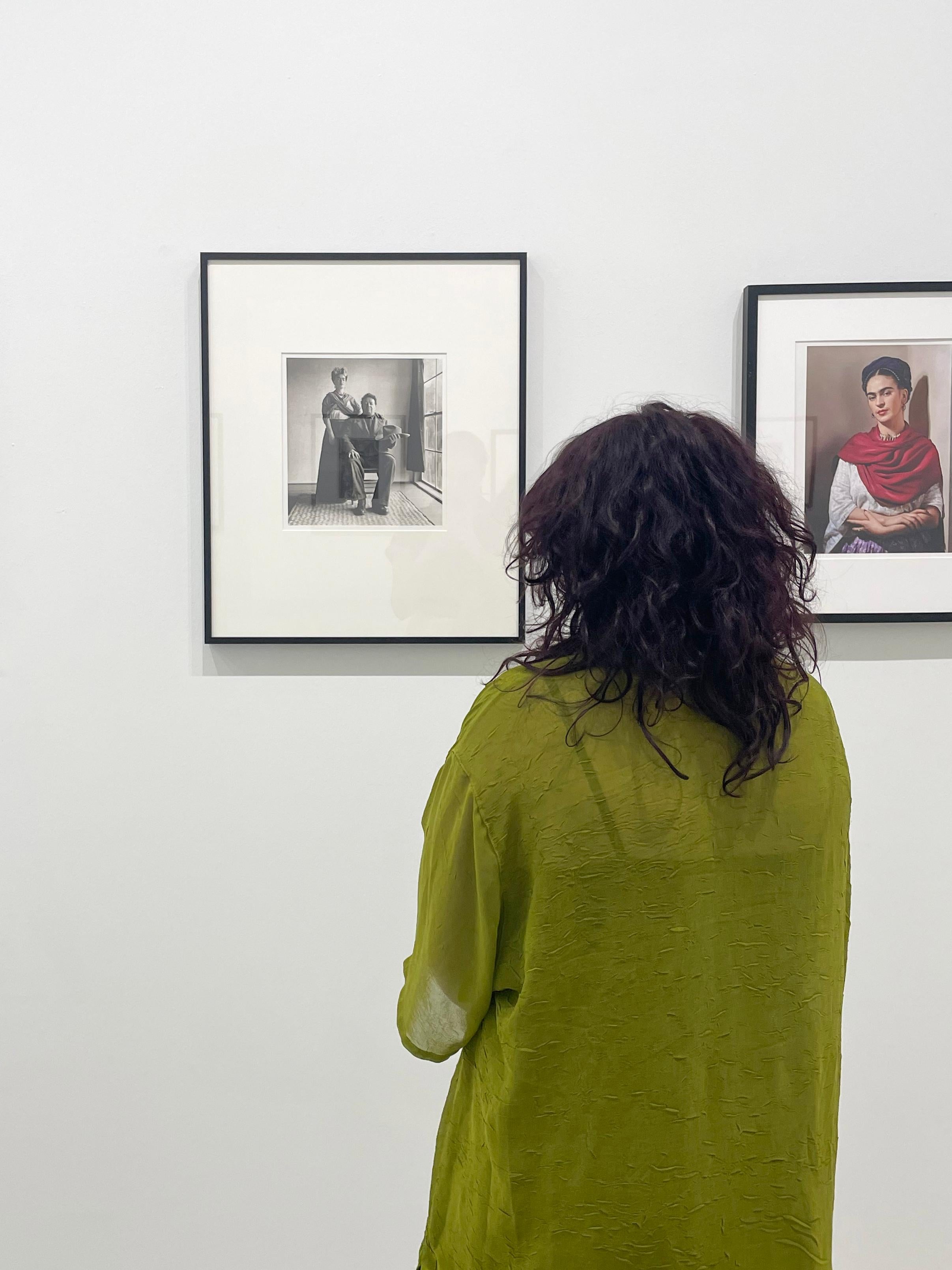 Frida and Diego with Hat - Limited Edition Black and White Photograph, Portrait For Sale 7