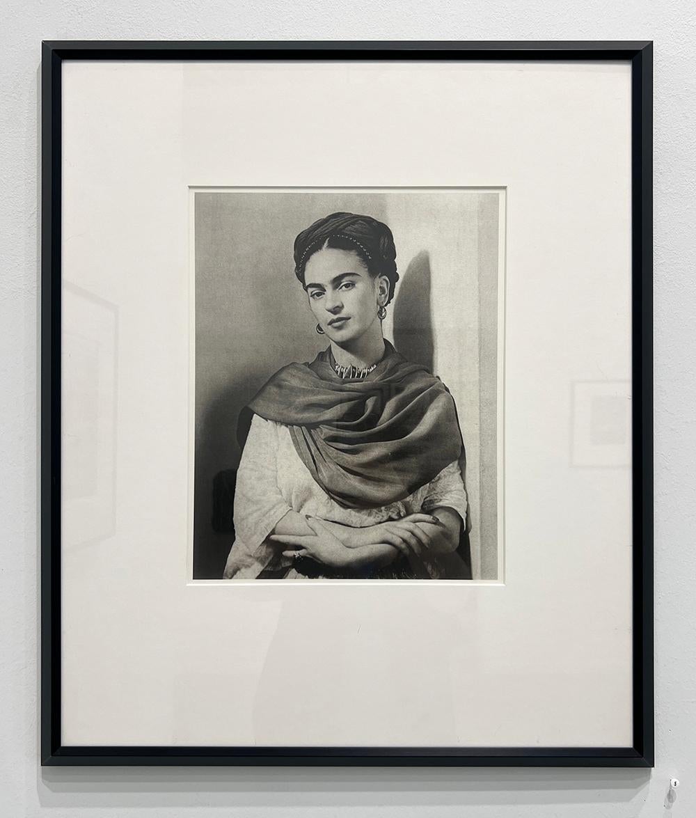 Frida Kahlo von Nickolas Muray, 1939, Platindruck, Porträtfotografie im Angebot 2