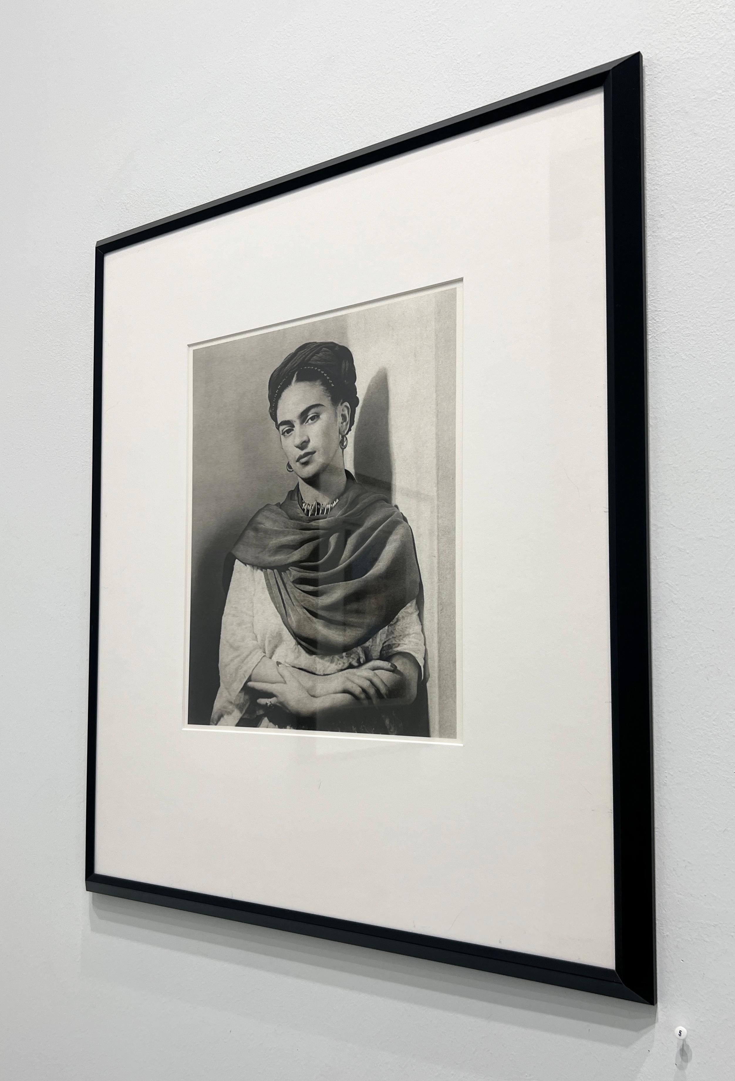 Frida Kahlo von Nickolas Muray, 1939, Platindruck, Porträtfotografie im Angebot 3