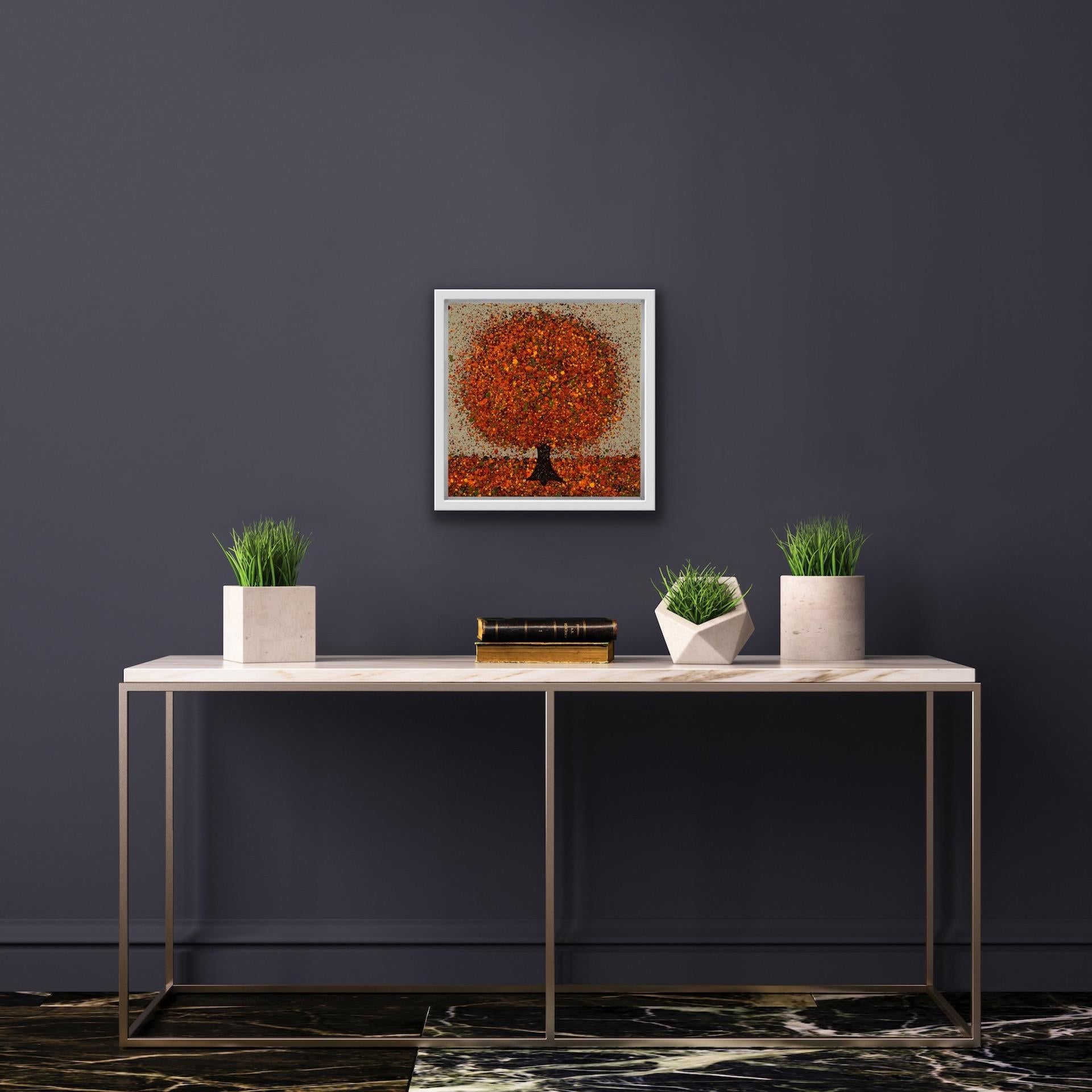 Nicky Chubb, Alegría otoñal, Arte contemporáneo asequible, Pintura original sobre un árbol en venta 5