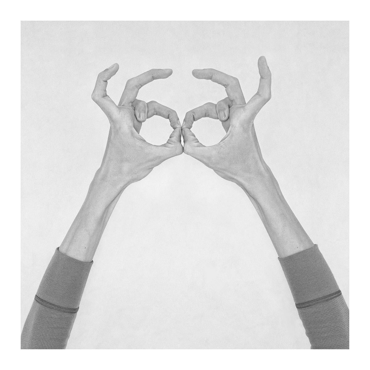Set II, B&W Hands Photographs. From the Series Chiromorphose For Sale 9