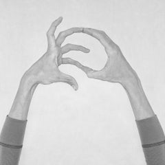 Sin título IX. De la Serie Quiromorfosis. Las manos. Fotografía en blanco y negro