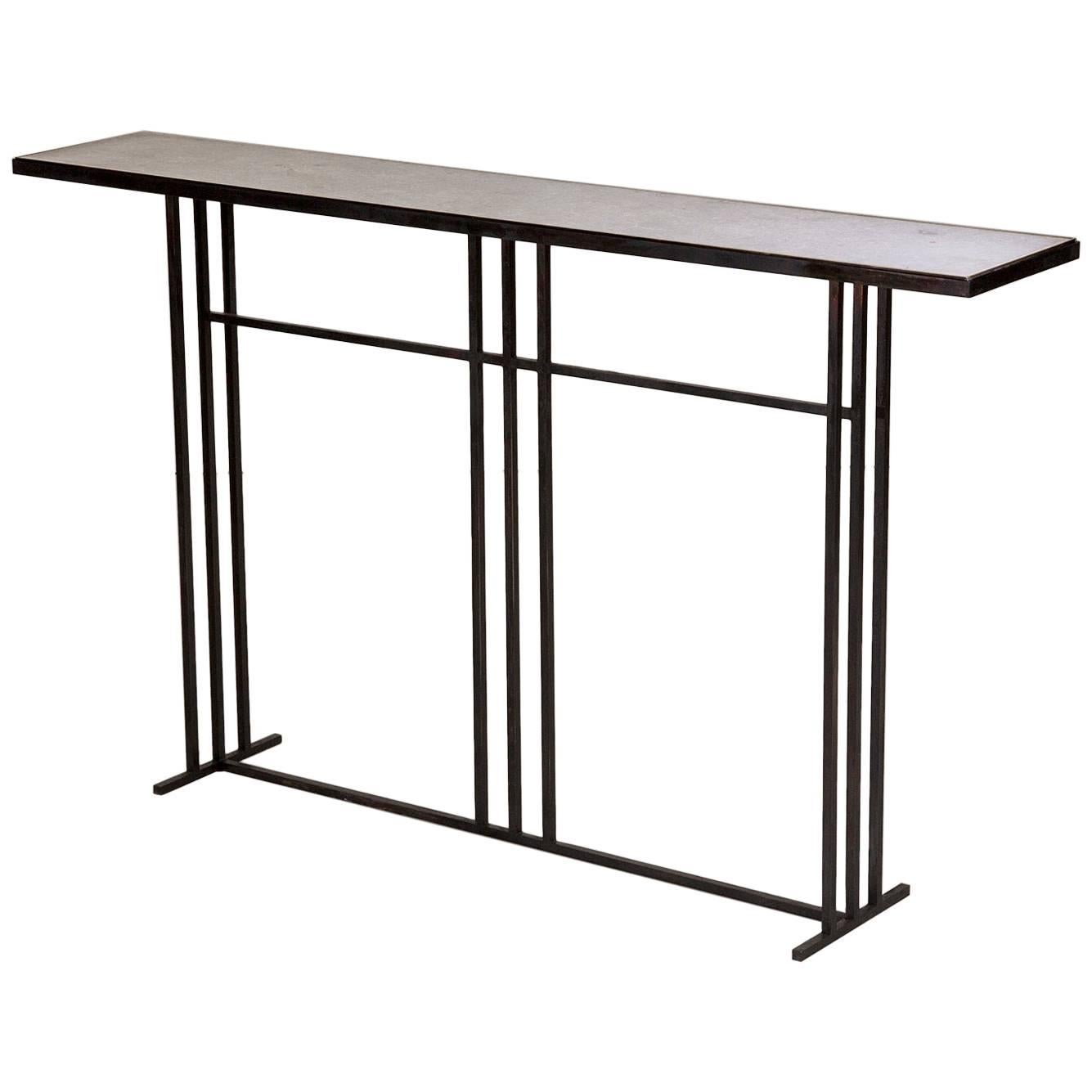 Petite table console Nico avec cadre en acier noirci et ardoise Cumbrian adoucie 