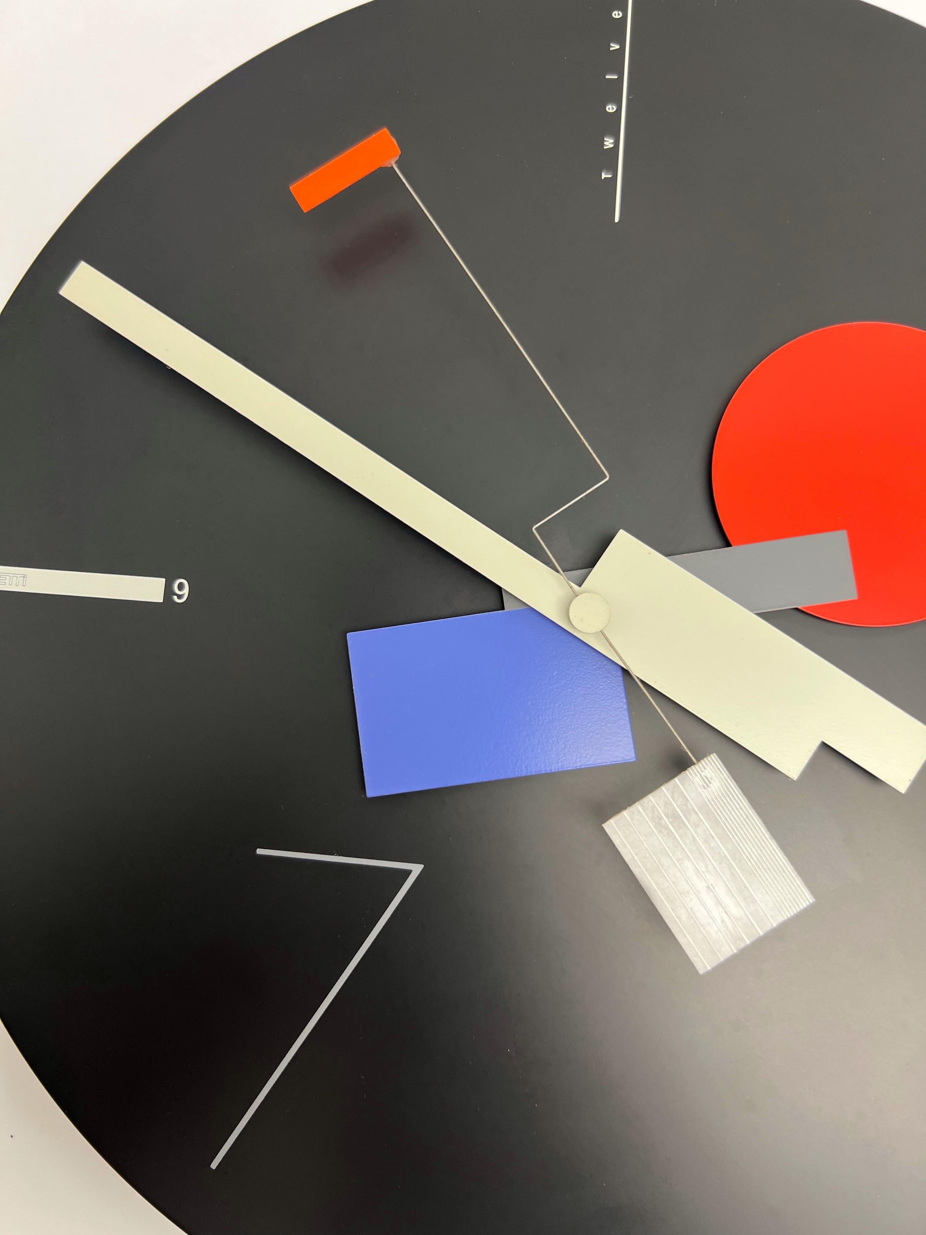 Reloj de Pared Escultura Cinética Postmoderna Nicolai Canetti finales del siglo XX en venta