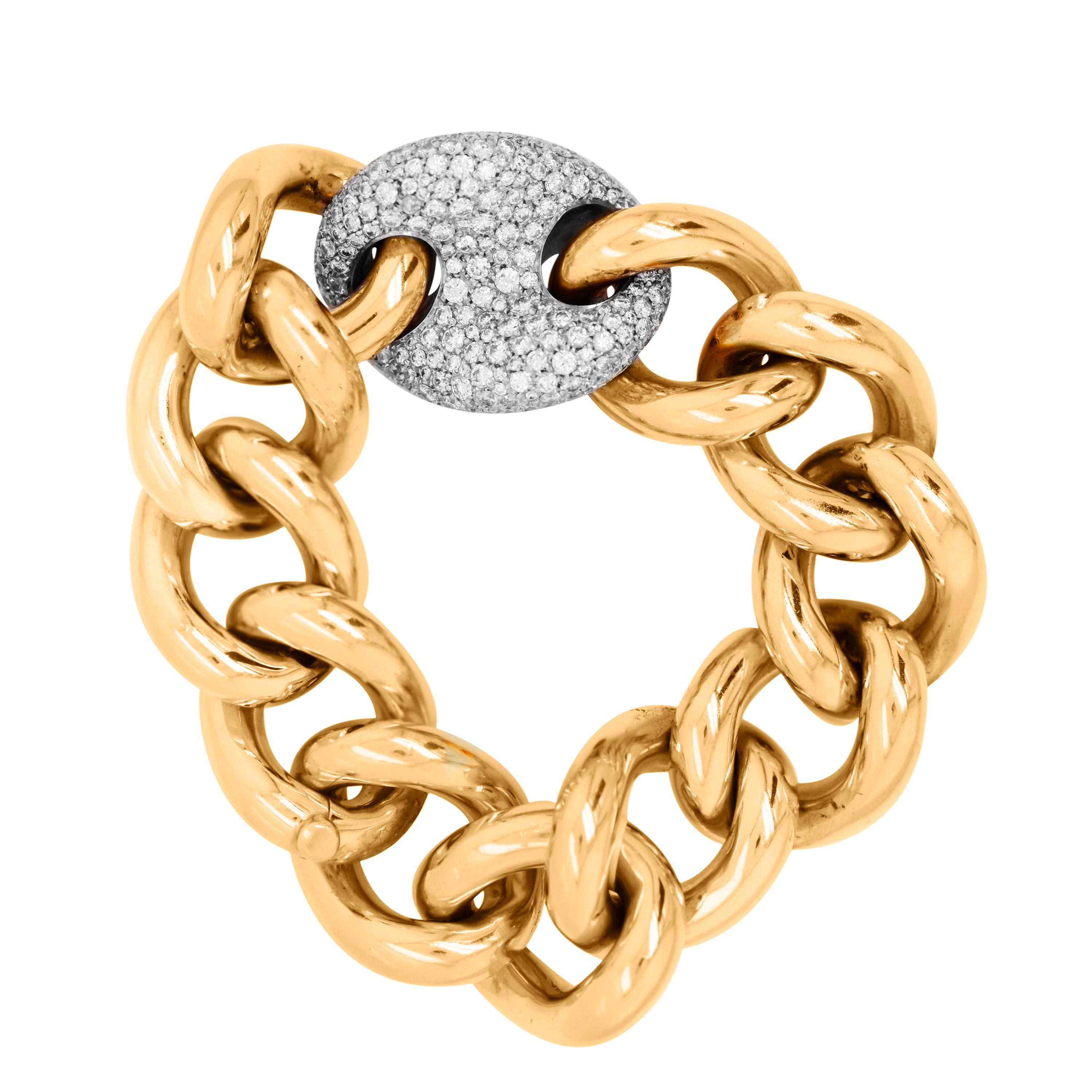 Nicolas Cola 18K Gelb Weißgold Diamant Großes Gliederarmband 

Dieses Gliederarmband ist aus 18 Karat Gelbgold mit einem Zentrum aus Weißgold und Diamanten gefertigt.

4.95 Karat Diamanten, Farbe G, Reinheit VS, Gesamtgewicht

Das Armband stammt vom