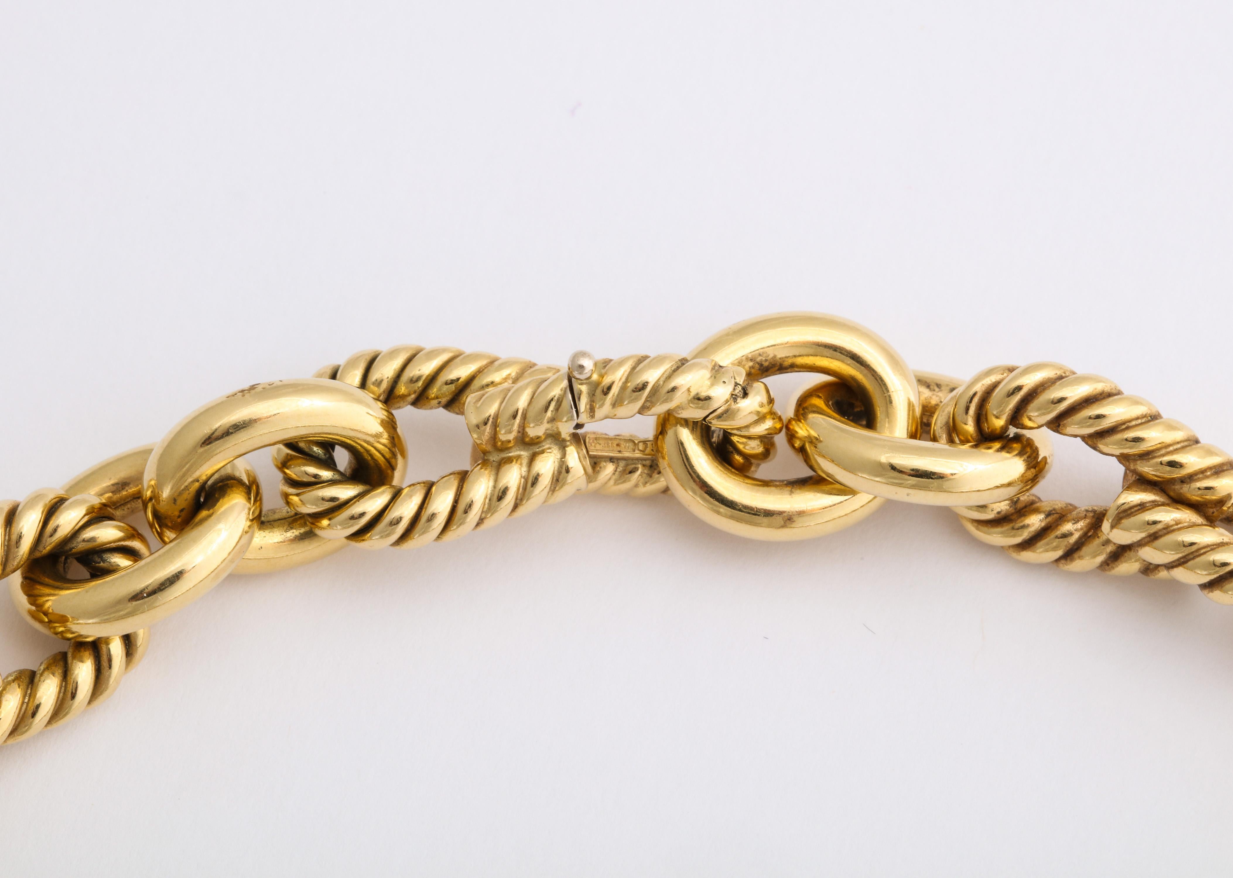 Contemporary Nicolis Cola 18 Karat Yellow Gold Necklace or Bracelet Set For Sale