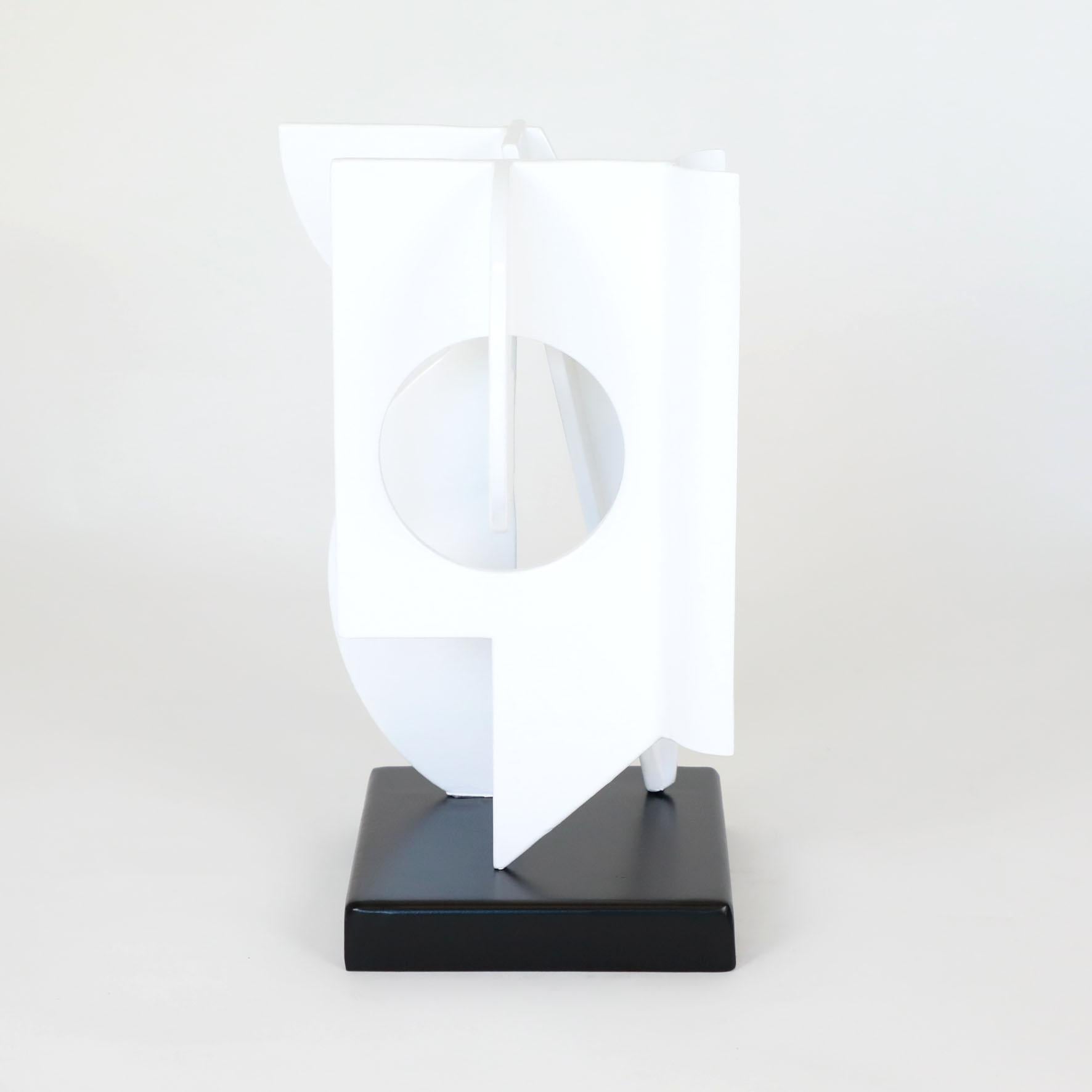 Abstract sculpture  - Nicolas Dubreuille - Geometric, Contemporary, White For Sale 2