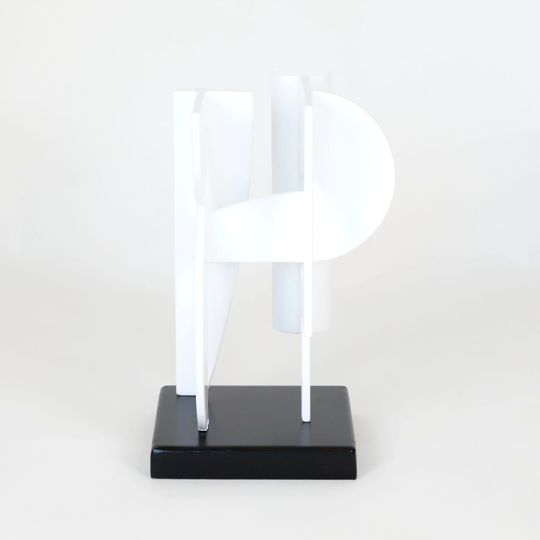 Abstract sculpture  - Nicolas Dubreuille - Geometric, Contemporary, White For Sale 4