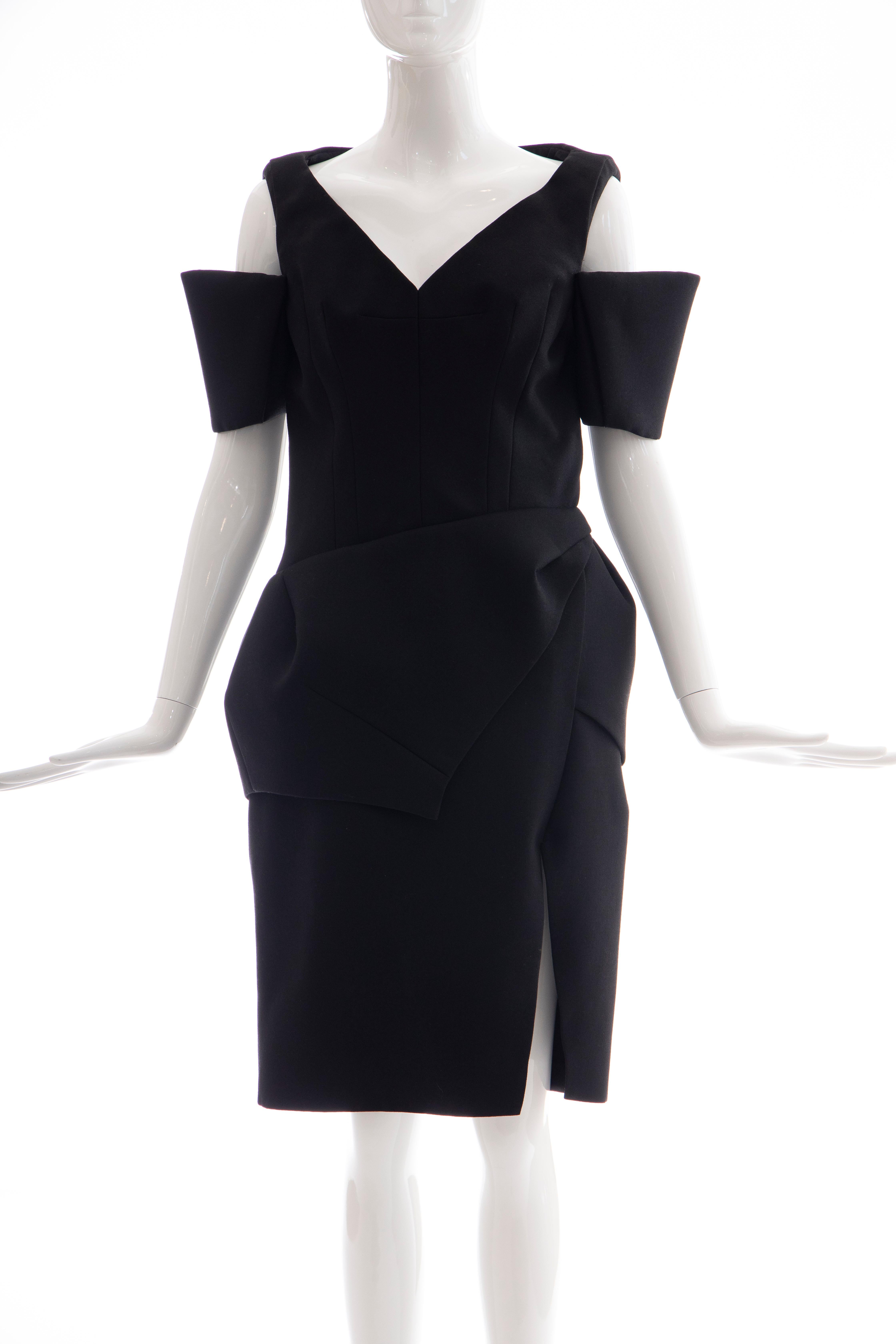 Nicolas Ghesquière for Balenciaga Runway Black Wool Structured Dress, Fall 2008 For Sale 6