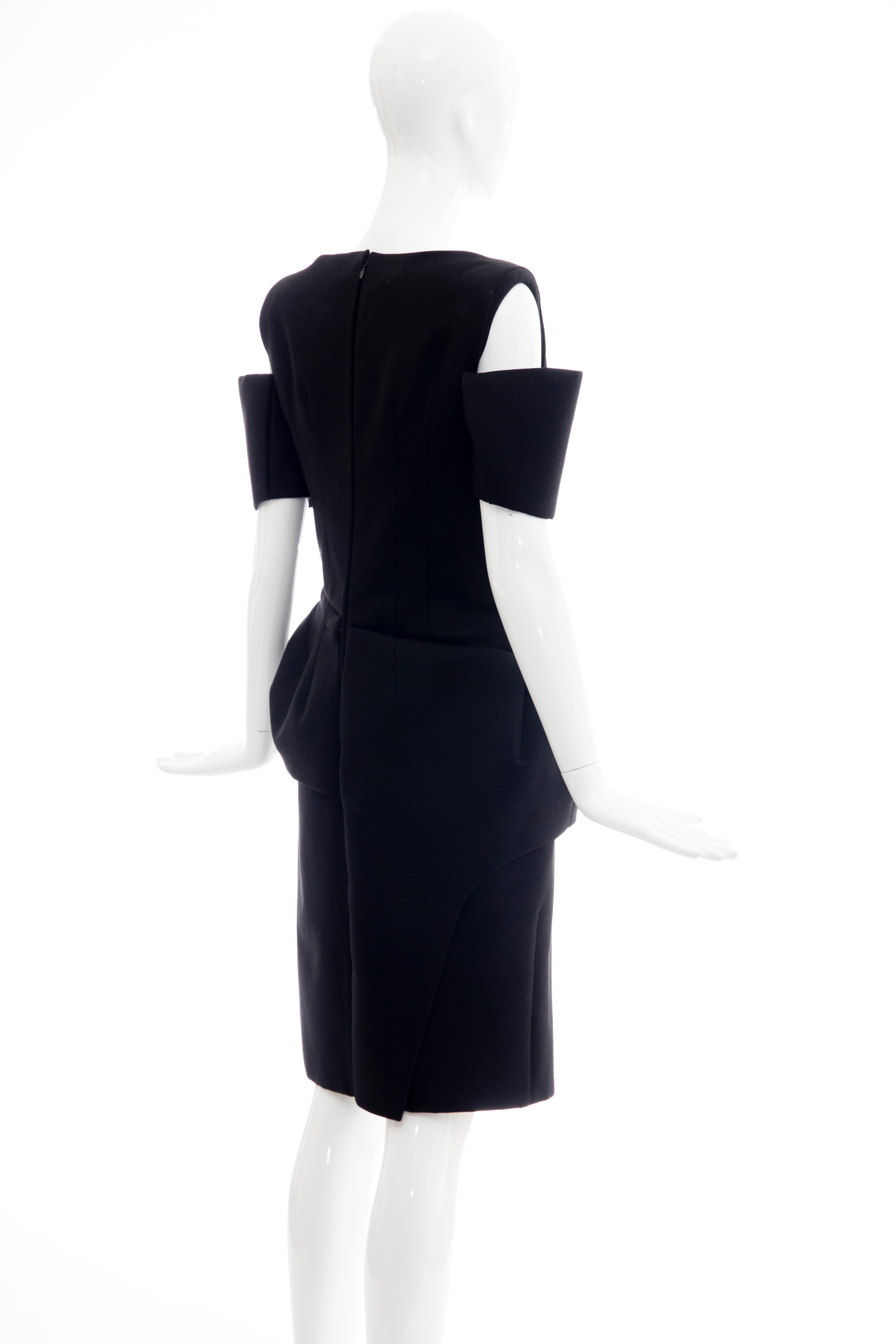 Nicolas Ghesquière for Balenciaga Runway Black Wool Structured Dress, Fall 2008 In Excellent Condition For Sale In Cincinnati, OH