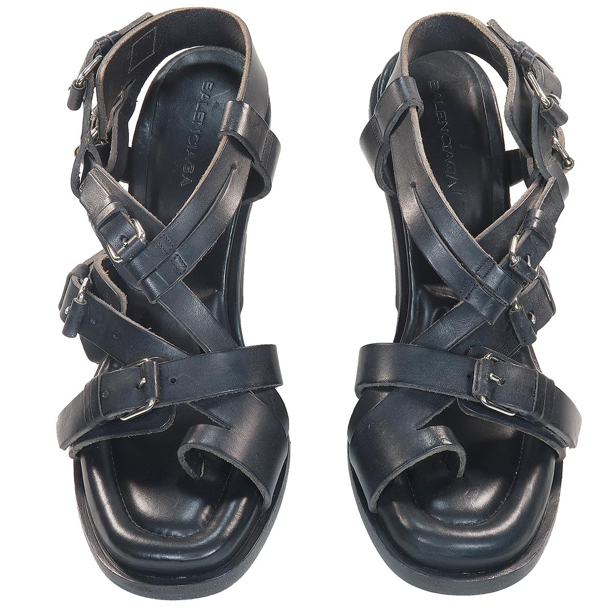 BALENCIAGA BY NICOLAS GHESQUIÈRE & PIERRE HARDY

Leather High-heeled Buckle and Strap Sandals (black)

Structure and fluidity is the constant balance infused in Nicolas Ghesquière’s work. You can count on the designer hailed as fashion’s new messiah