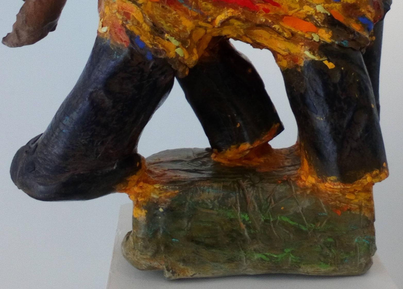 Dusk (Wolverine) Nicolas Kennett Contemporary sculpture animal terracotta  For Sale 2
