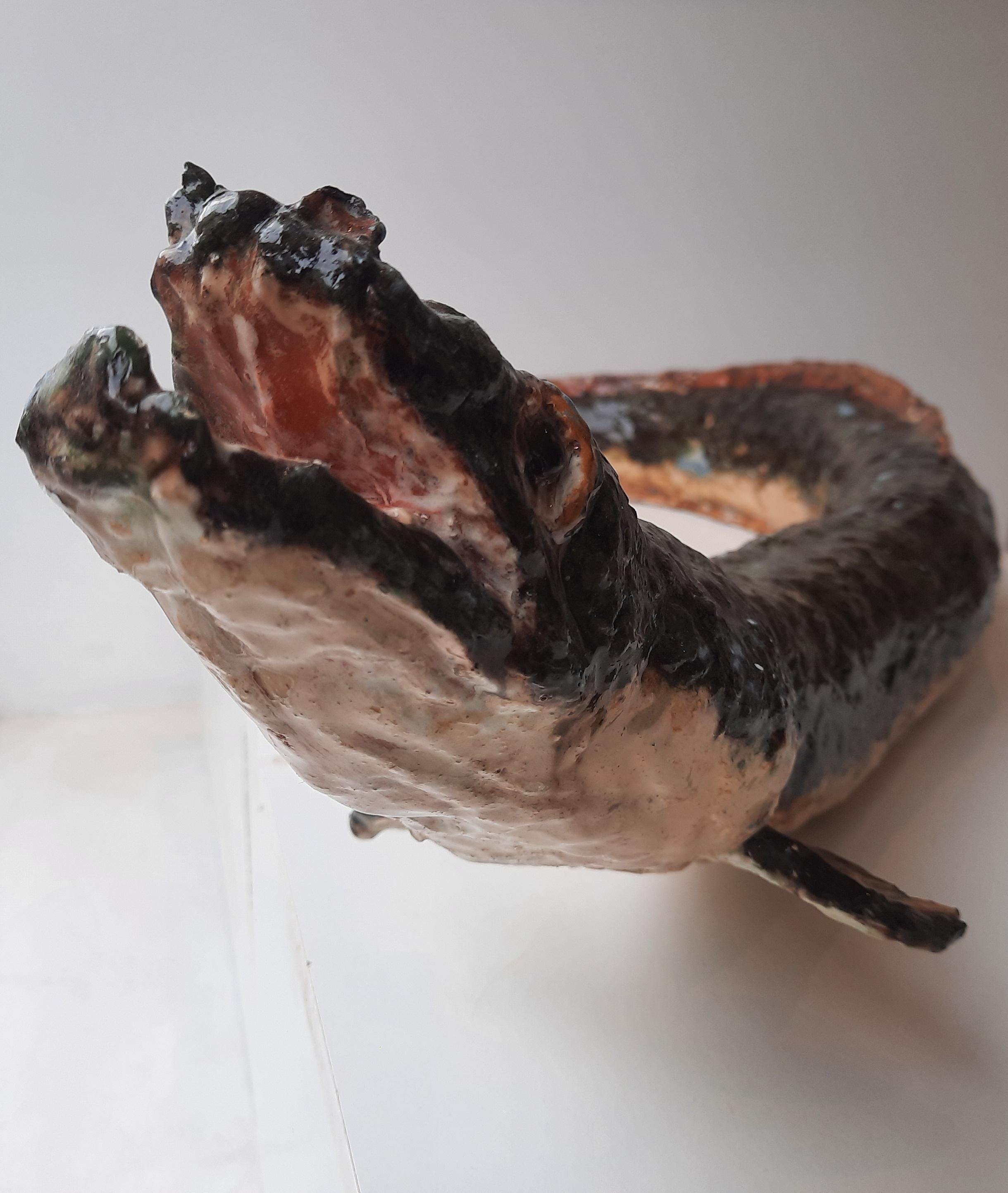 Aal Nicolas Kennett Zeitgenössische Skulptur Tier-Terrakotta- Naturfisch im Angebot 1