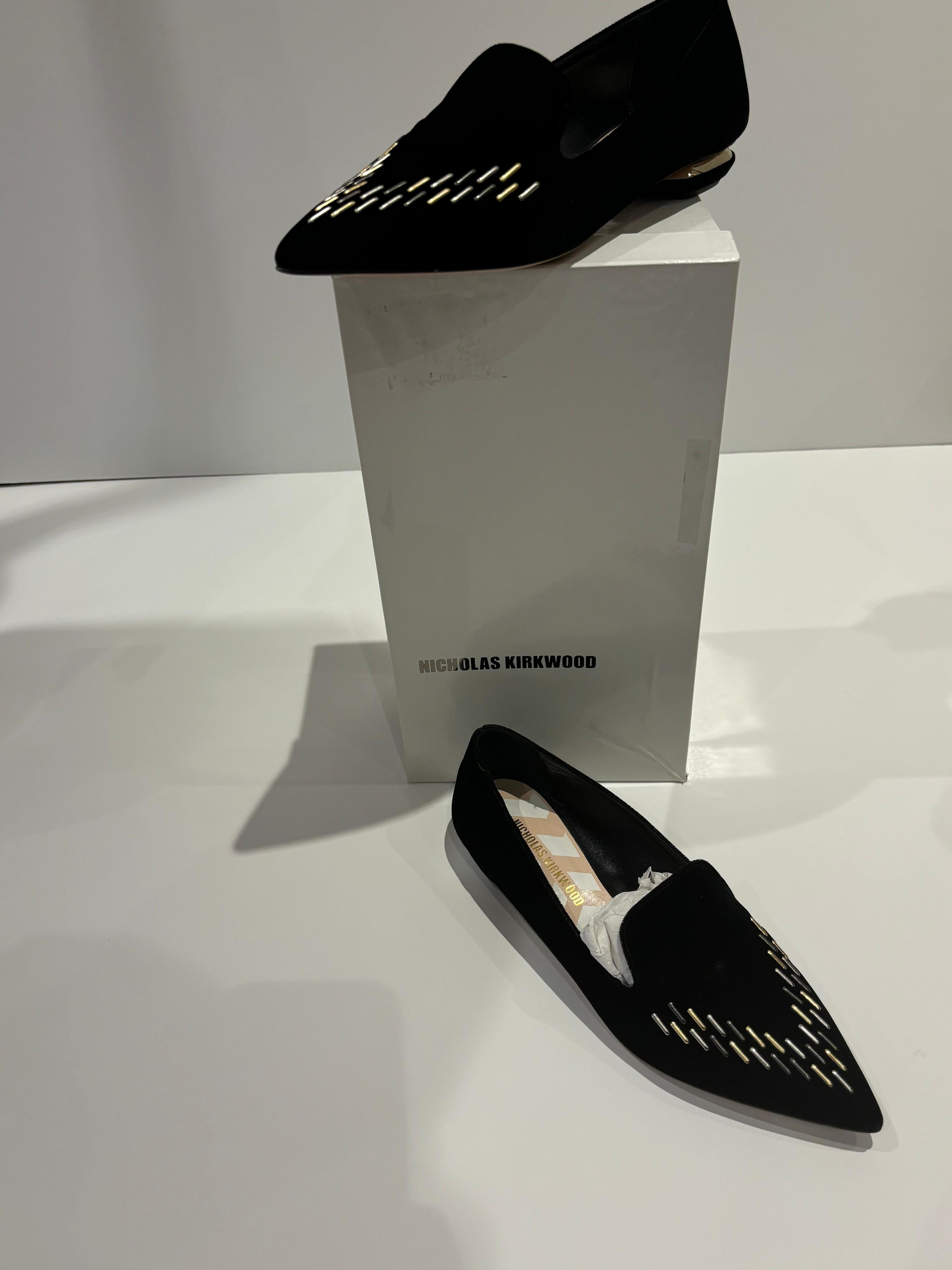Nicolas Kirkwood Never getragene Beya-Flats aus schwarzem Samt mit Perlenverzierung 38 mit Box im Angebot 5