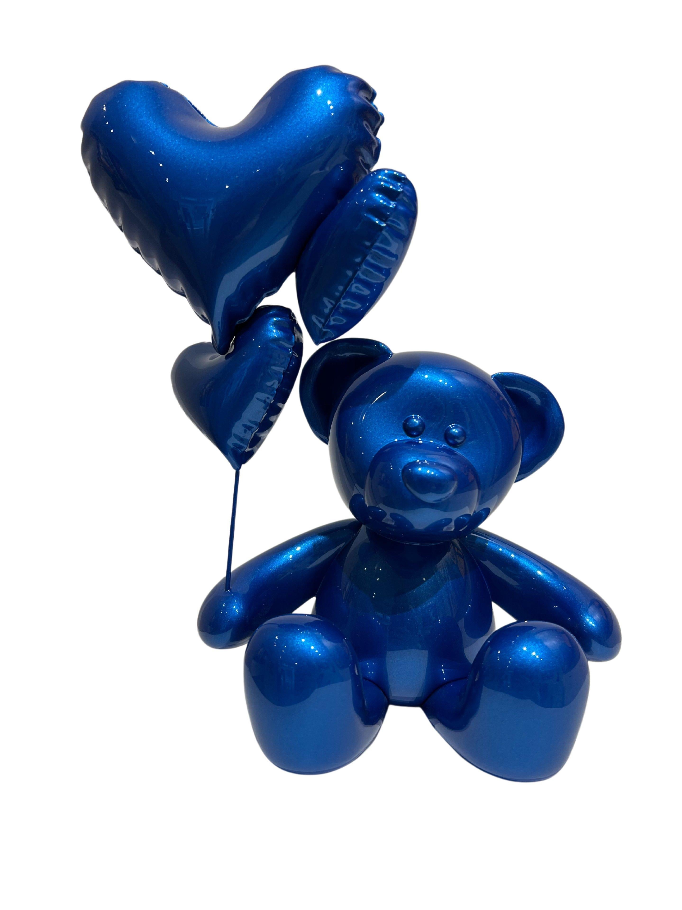 Nicolas Krauss Figurative Sculpture - Teddy Love - Bleu Côte d'Azur