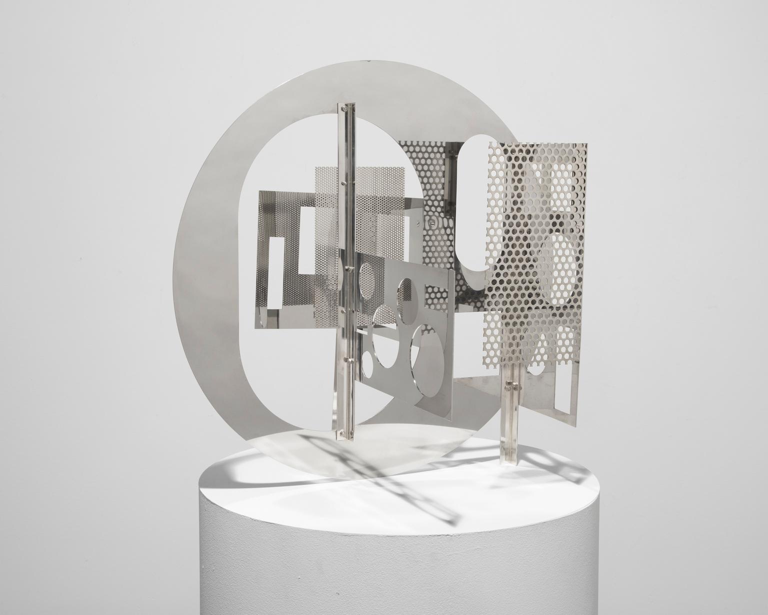 „Lux-XI“, Pariser lumino dynamische, hoch verspiegelte Edelstahl-Skulptur im Angebot 2