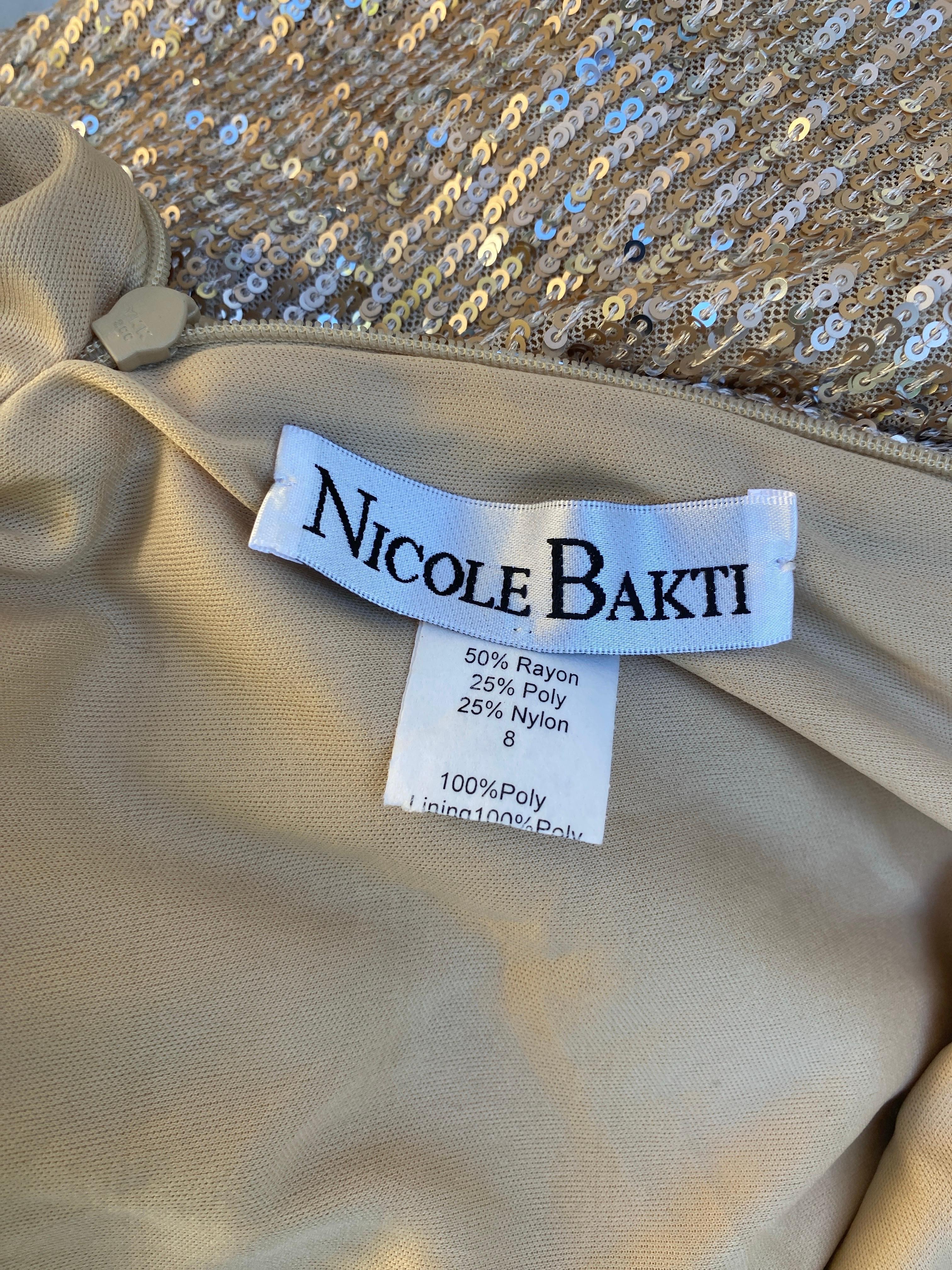 Nicole Bakti Flüssigkeit Rose Gold Pailletten Halter Abendkleid w / lange Schleppe Größe 8 im Angebot 11